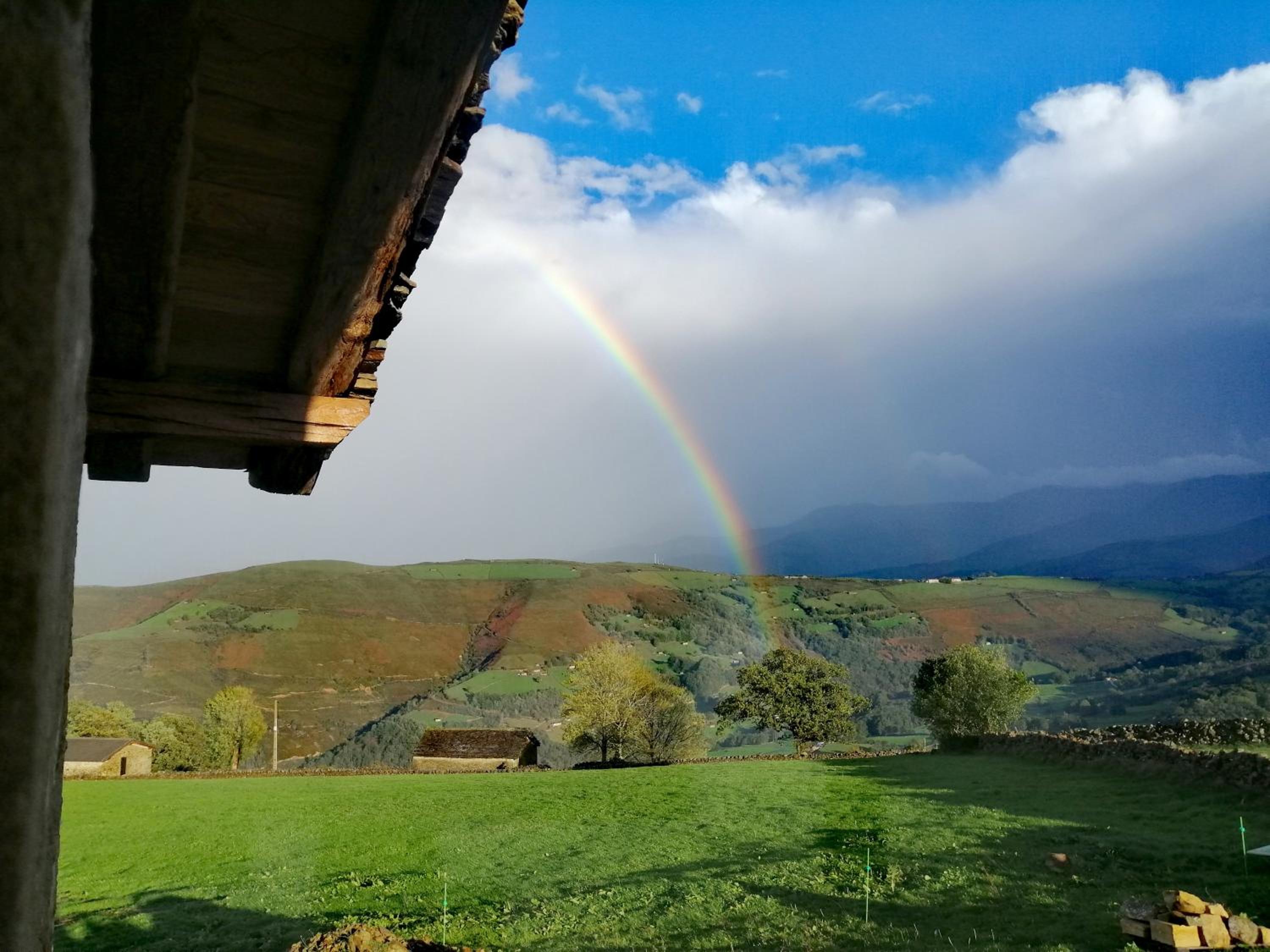Villa Brenagudina - Cabaña Pasiega con piscina climatizada