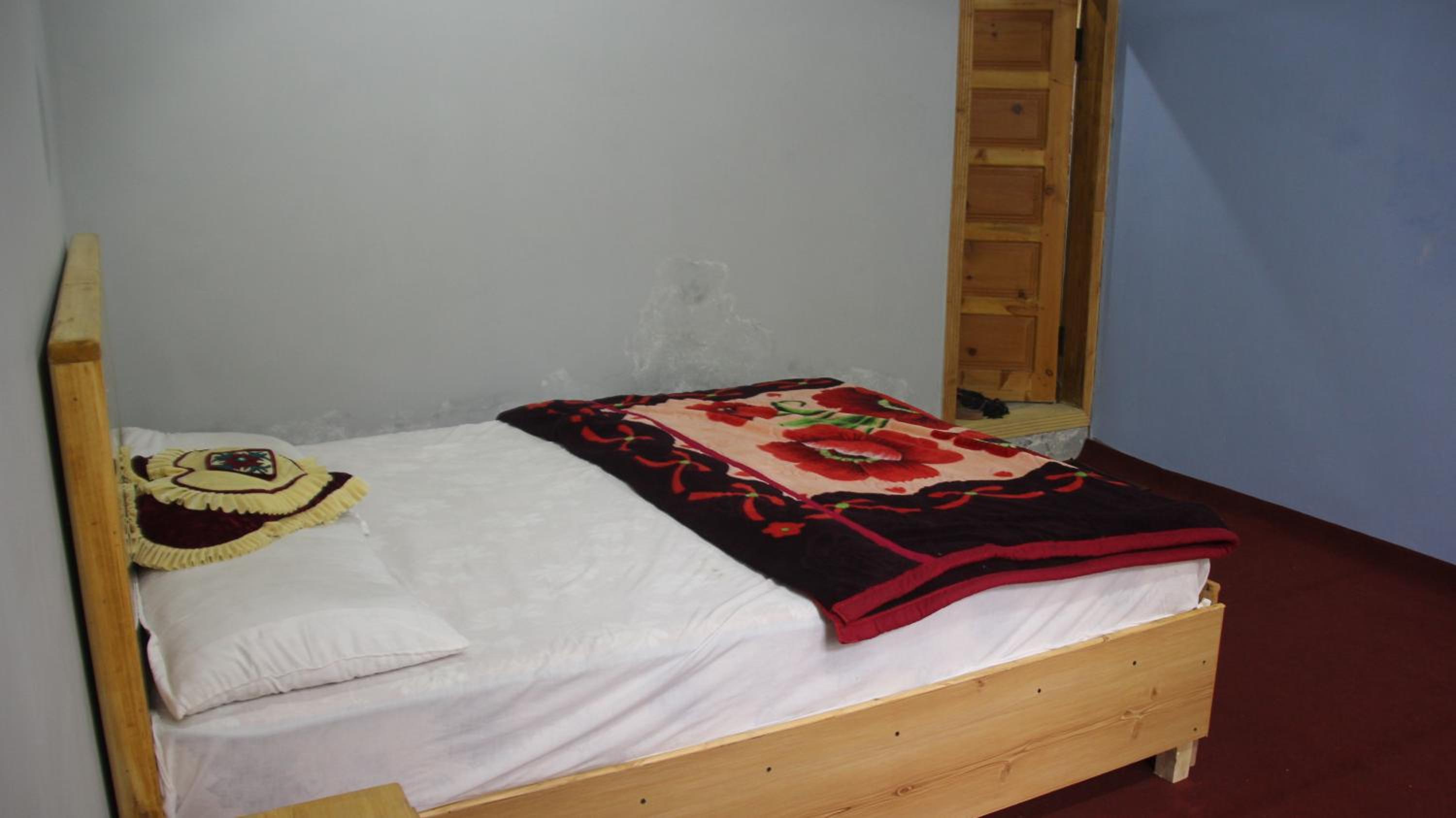 Photo 12