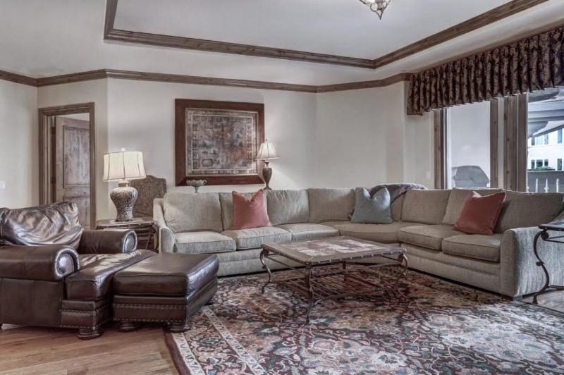 Vail Arrabelle 2 Bedroom Residence view 3