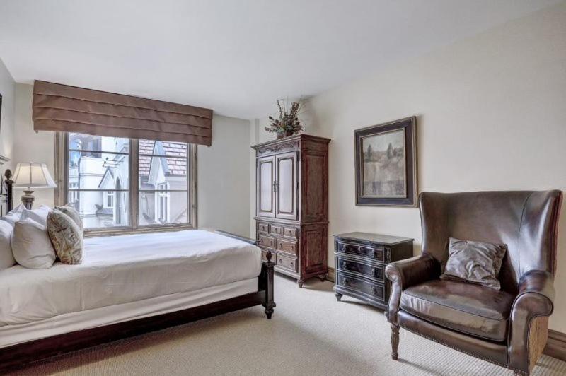 Vail Arrabelle 2 Bedroom Residence view 4