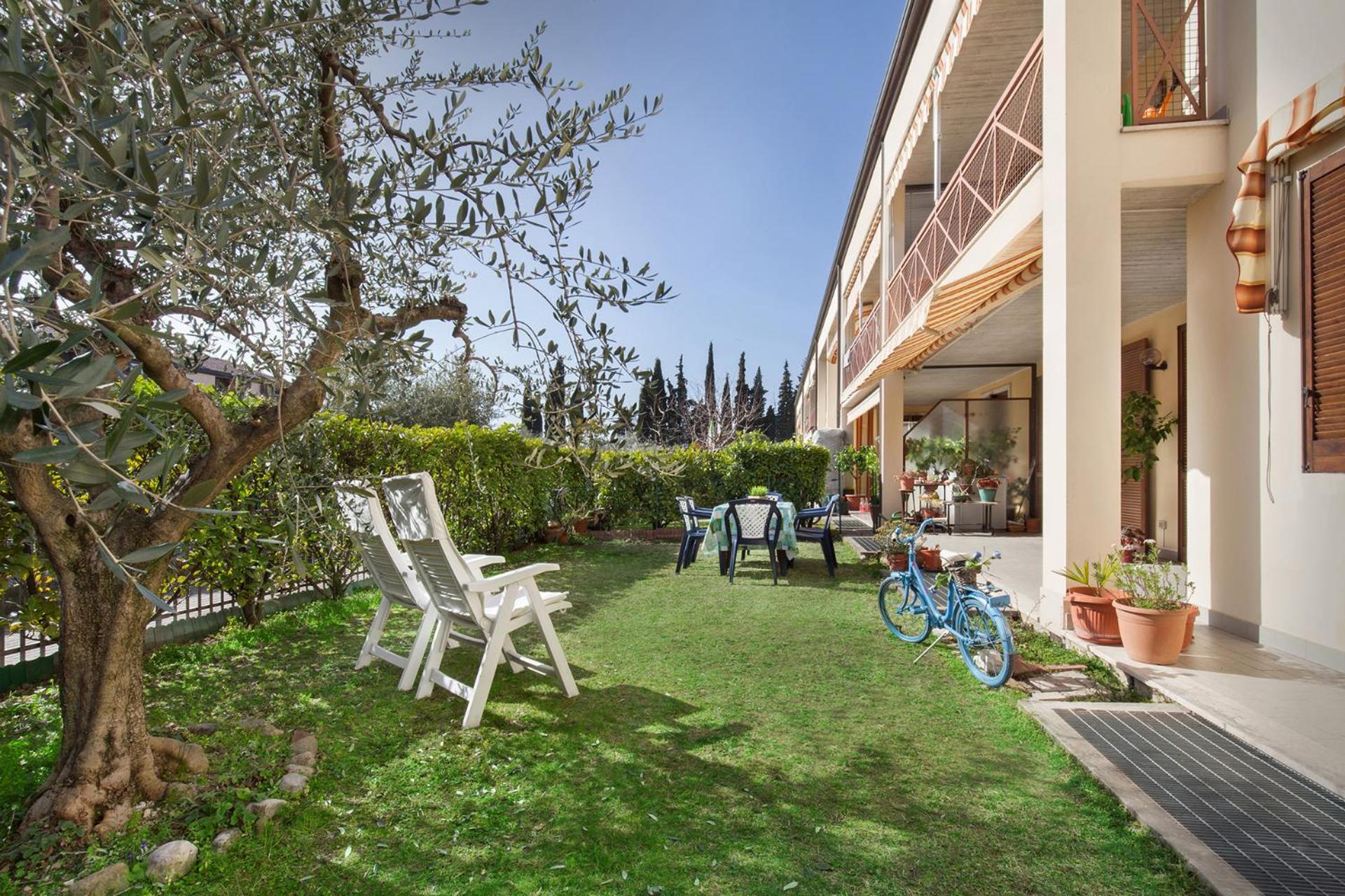 Casa Lory-Appartamento a Garda view 3