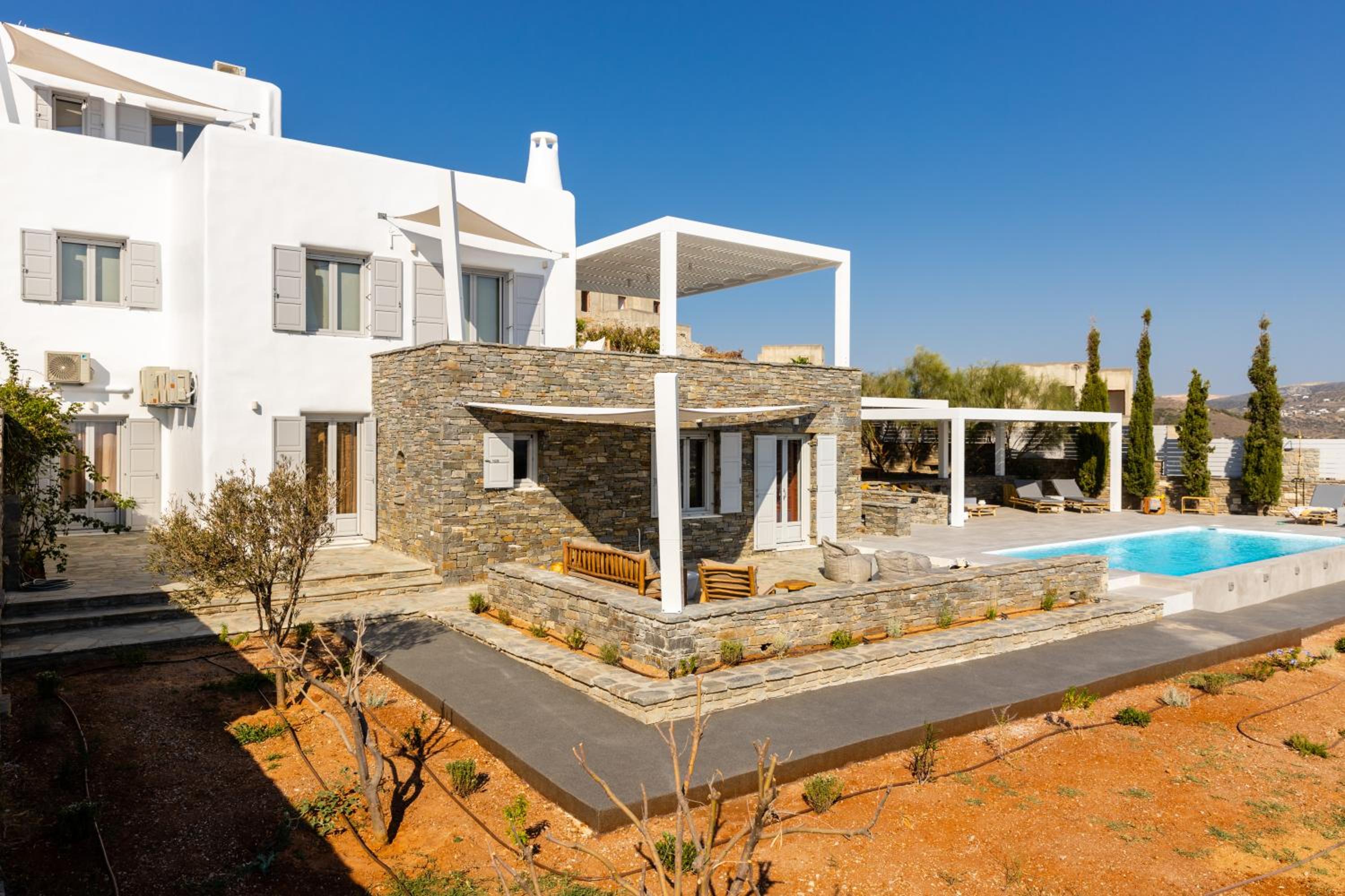 Near Parikia - 4BR Villa with Pool & View - Mirabilia view 3