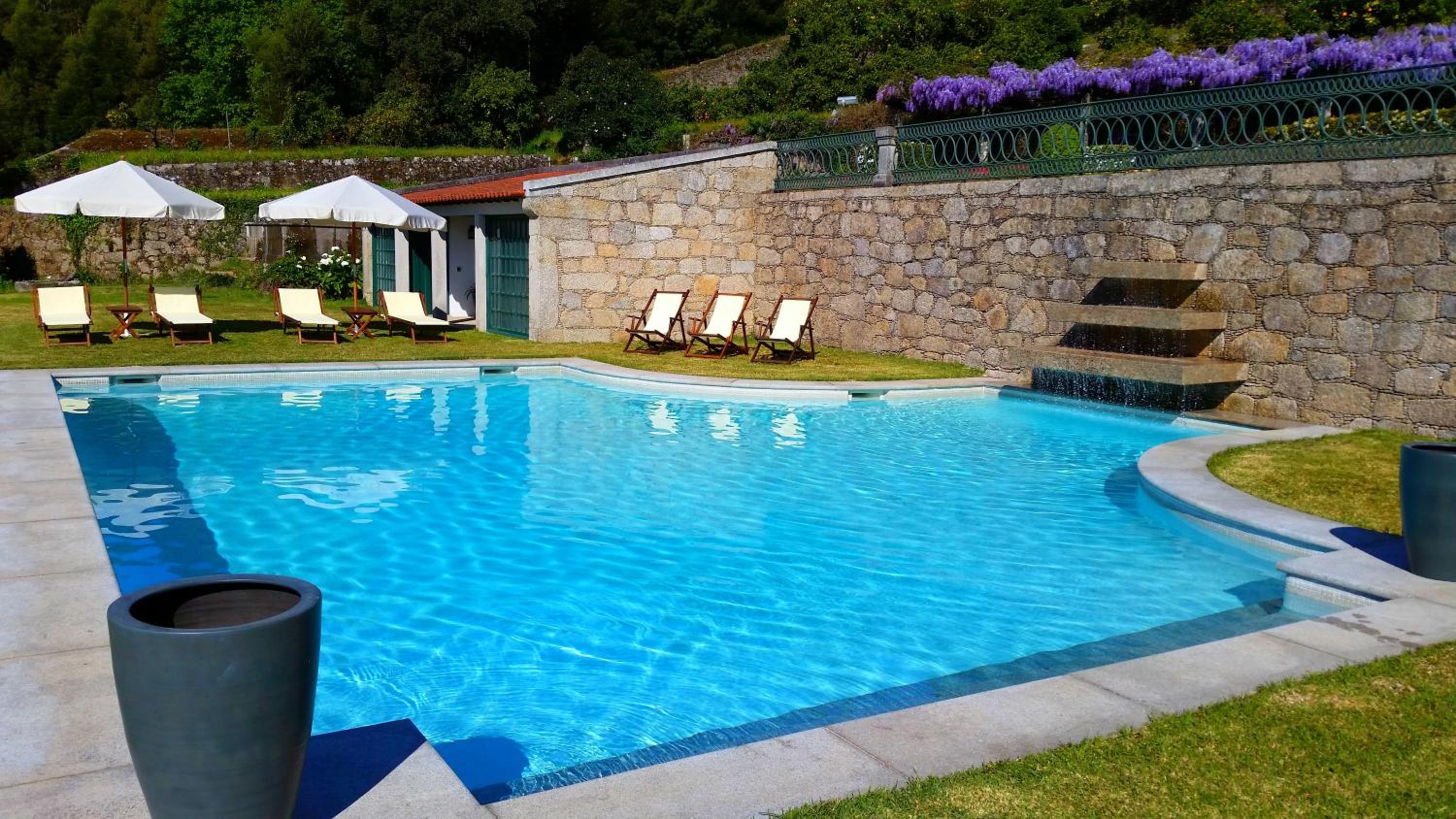 Casas do Monte de Roques