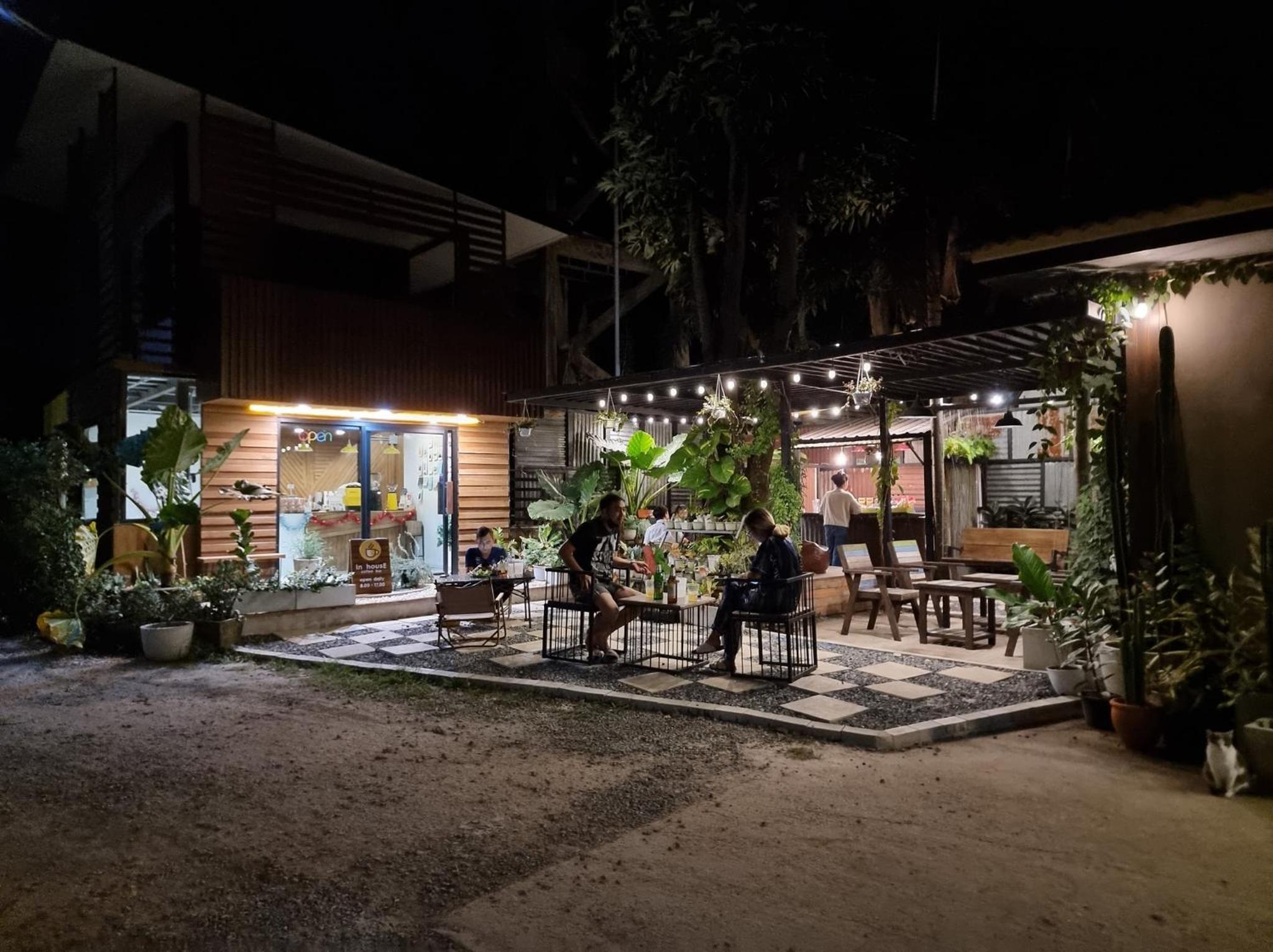 Golden House Hotel Sakaeo