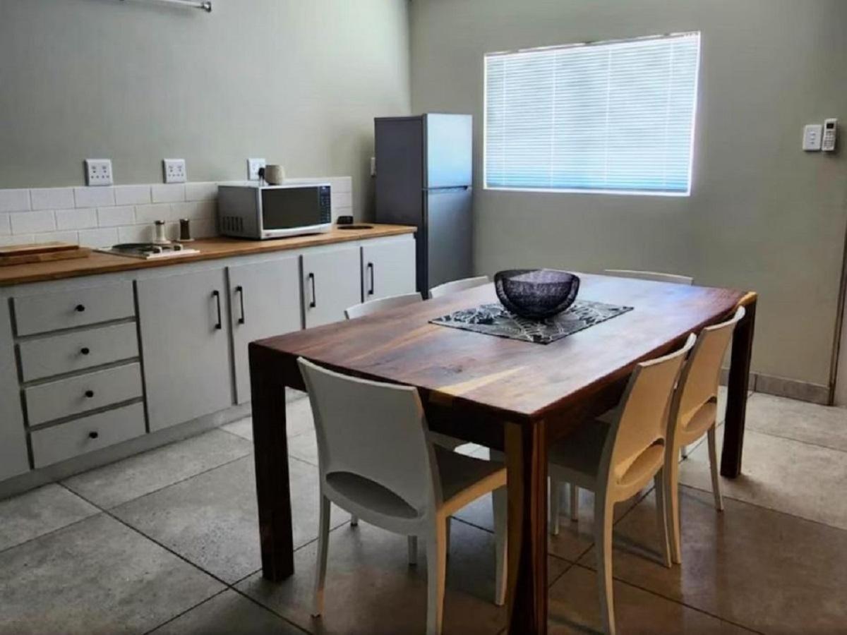 Noordoewer Self Catering Chalets CC view 3