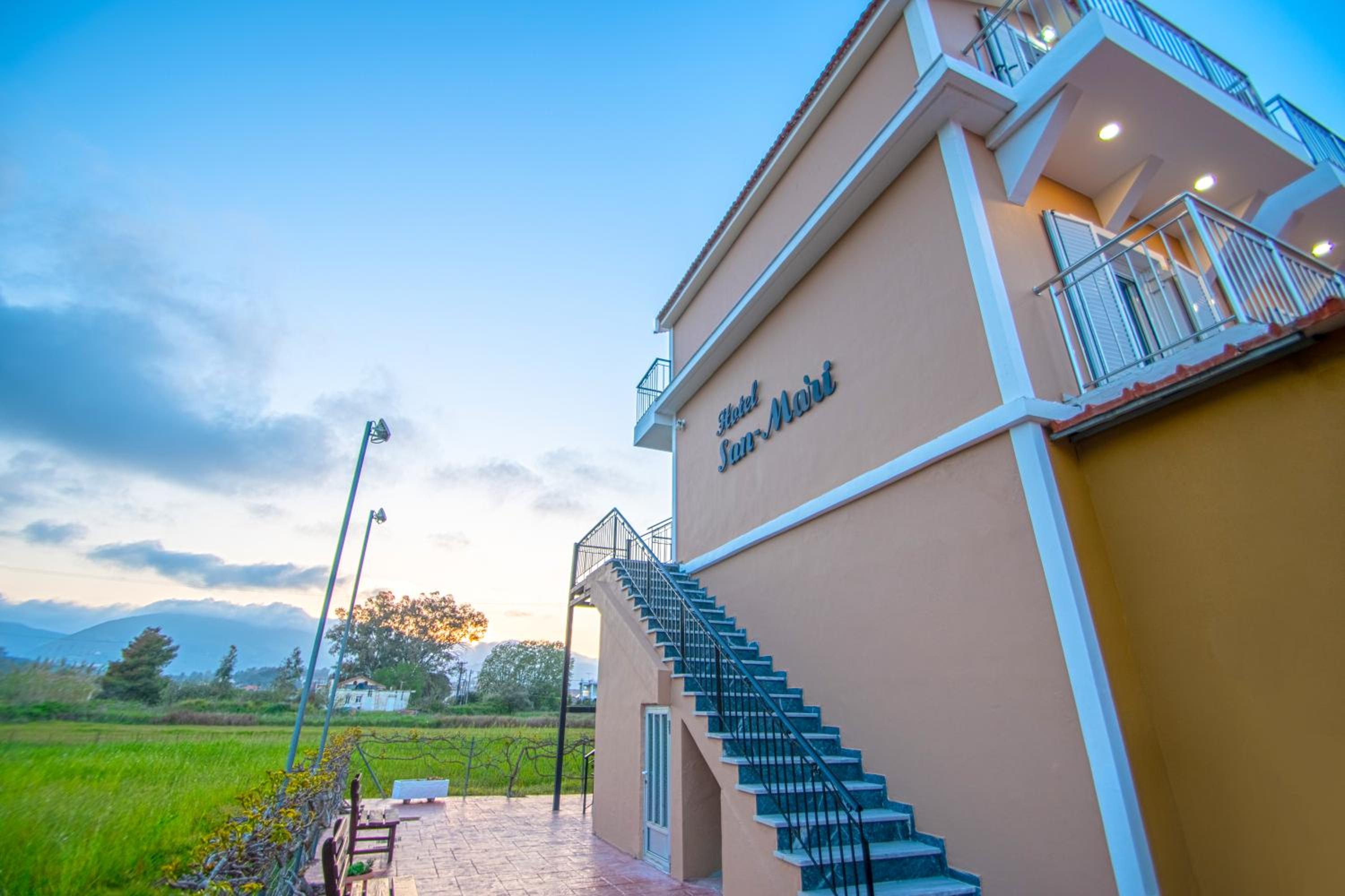 San - Mari Studios by "elite" view 3