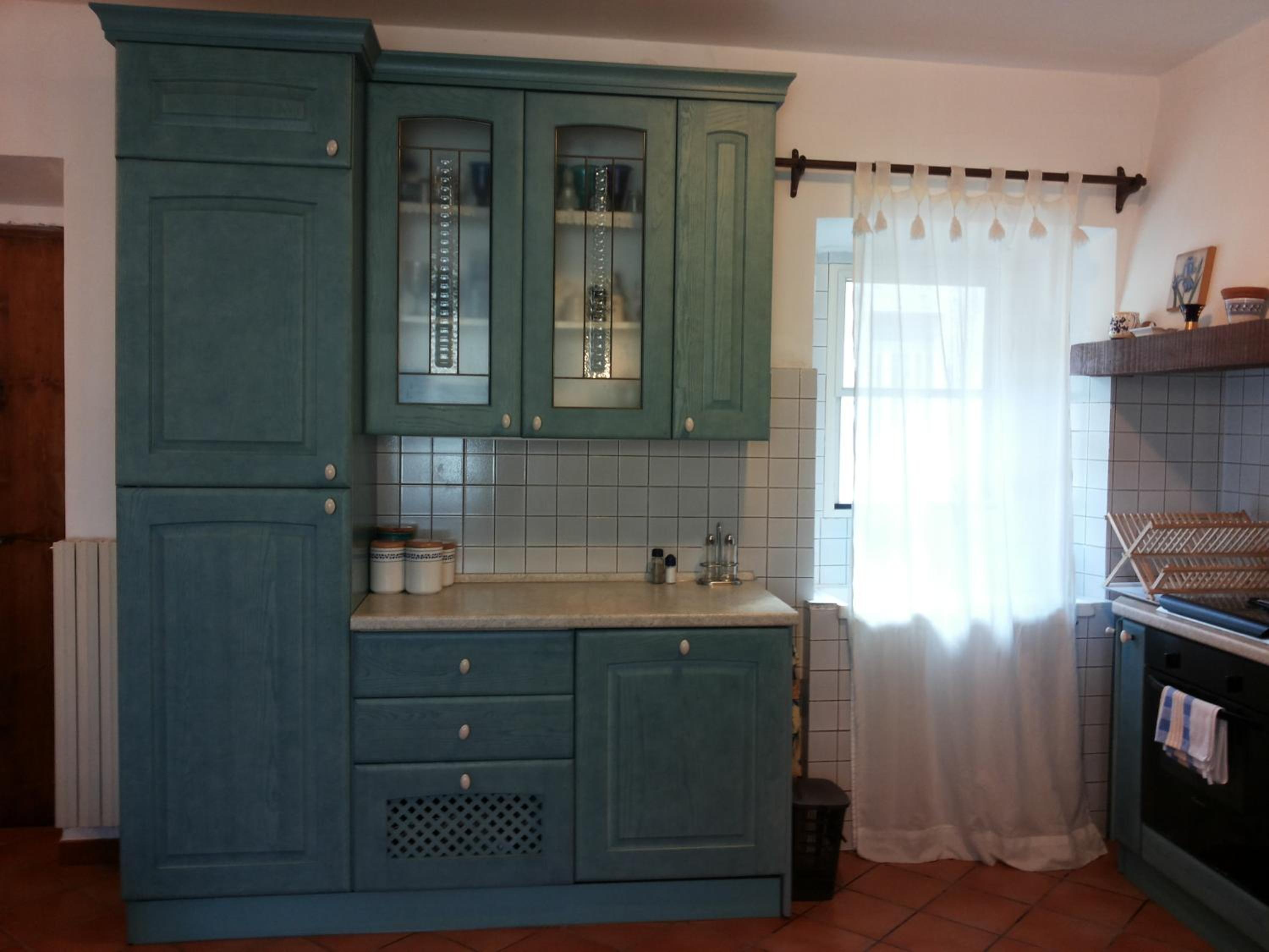 Green House - Blue House