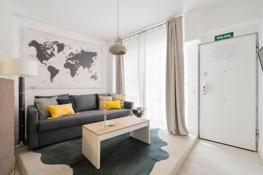 Nice family flat near Pz Castilla-PLAT