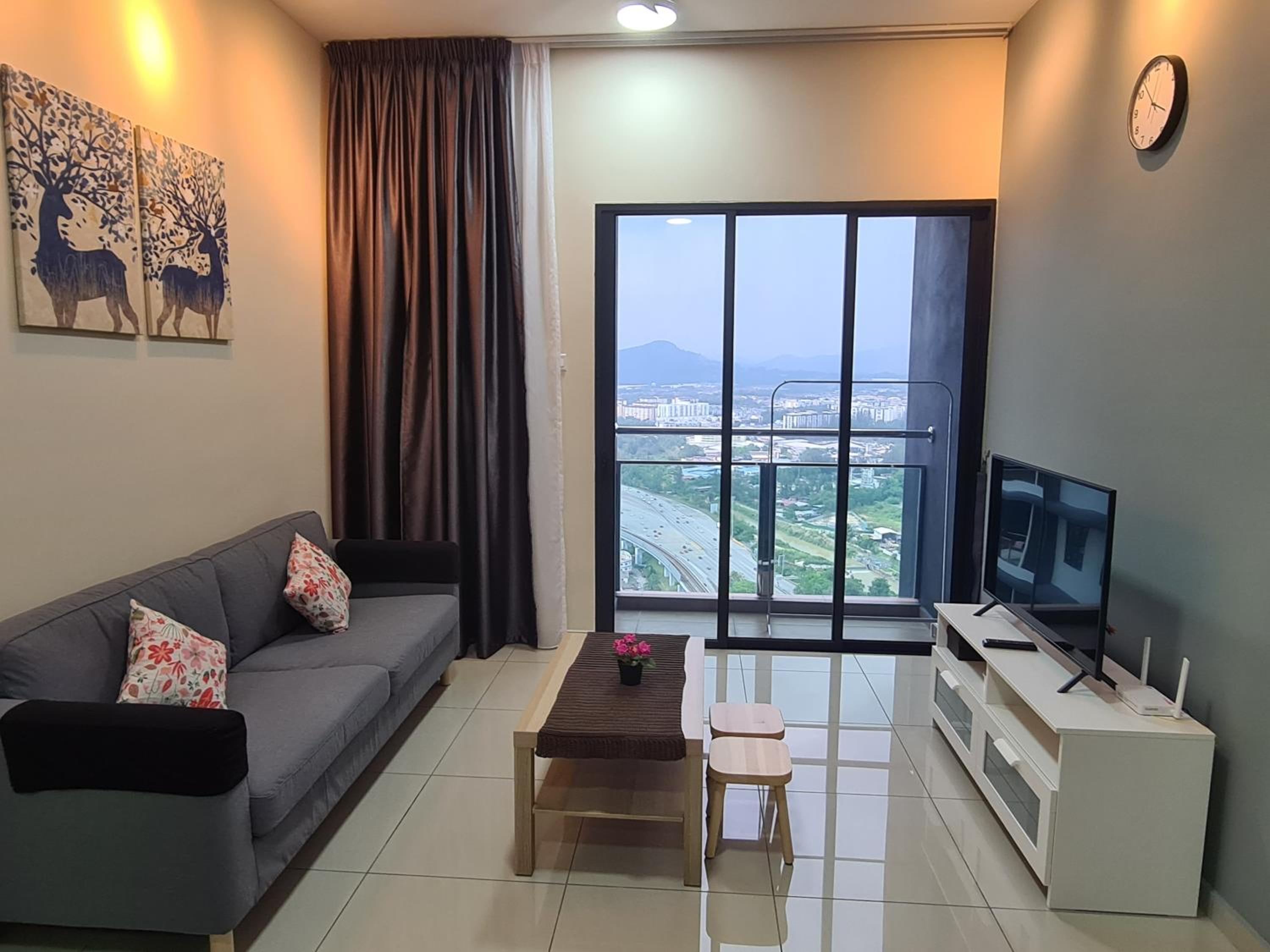 Alpine Parkland Netflix 5 beds at MRT Batu 11 Cheras photo 1