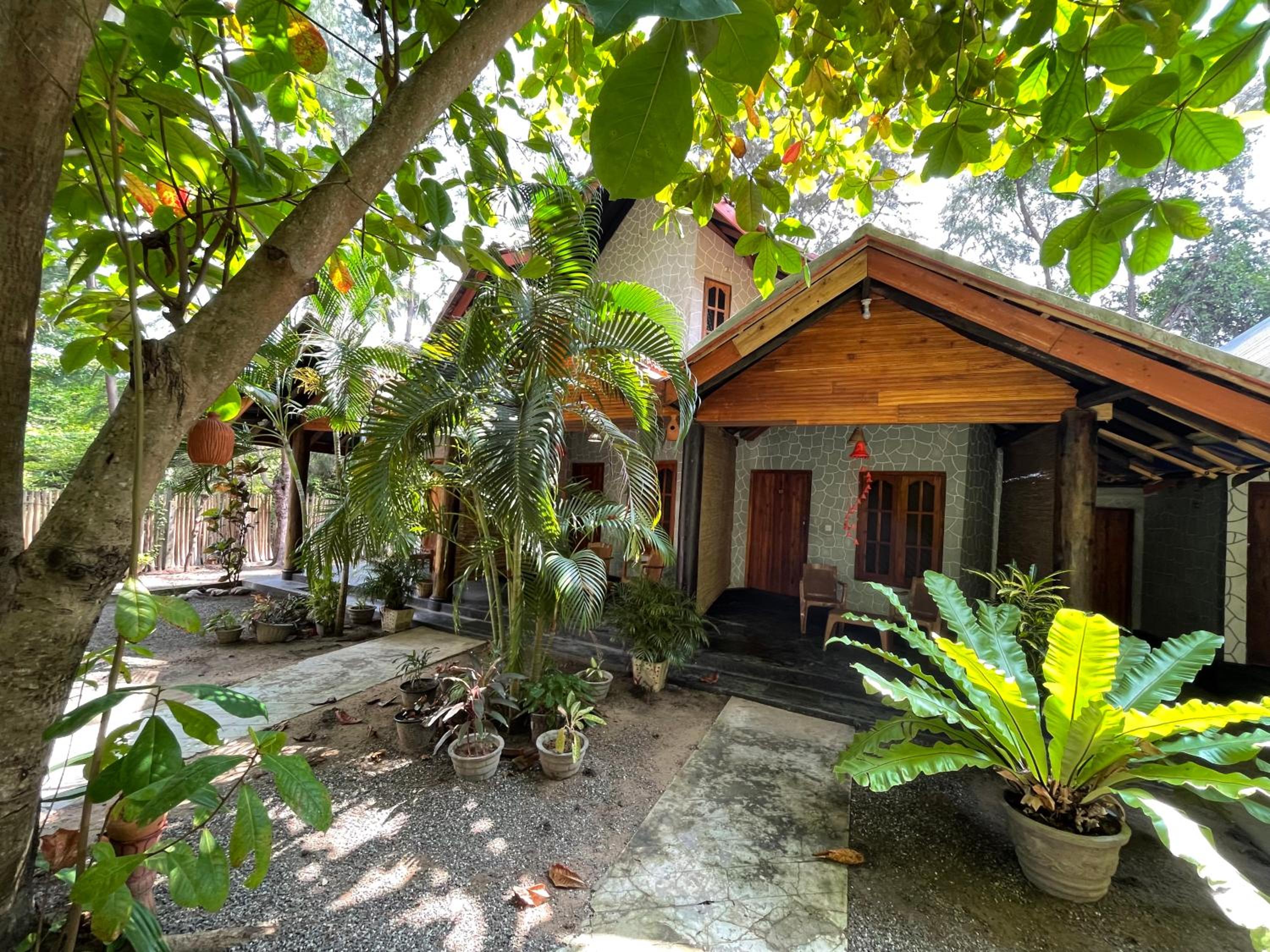 New Roy Guest House