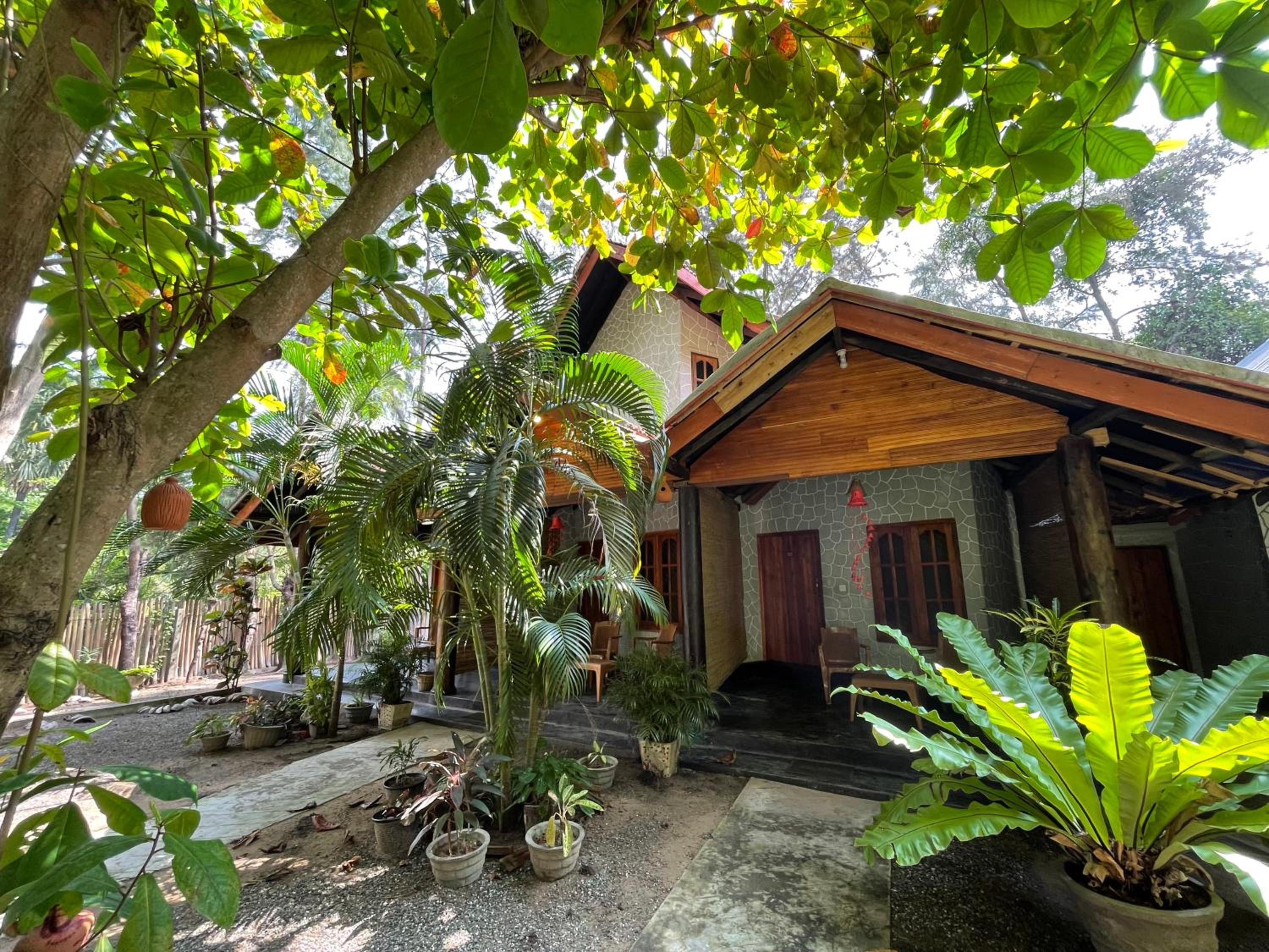 New Roy Guest House