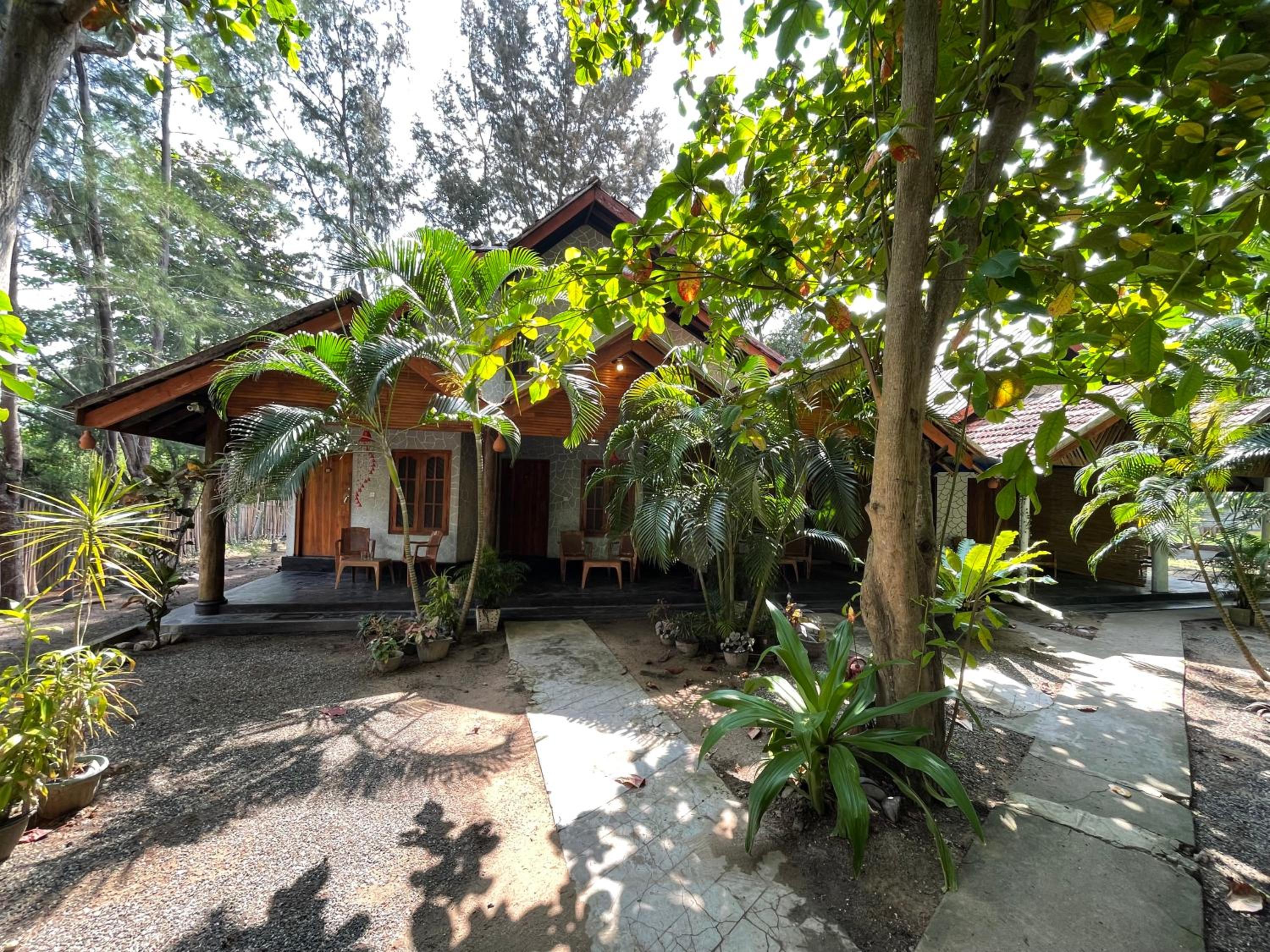 New Roy Guest House