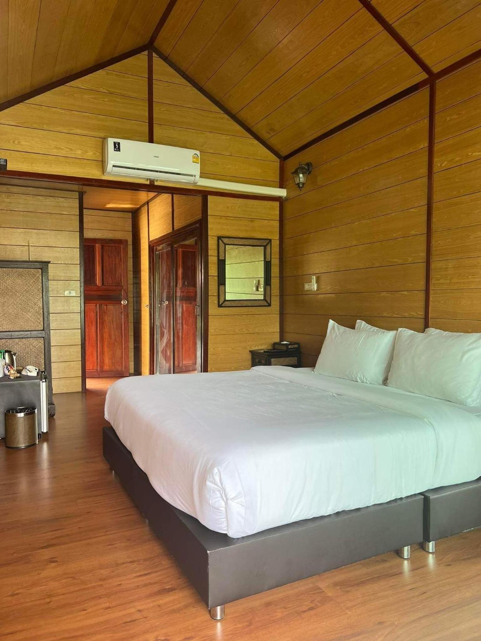 Ruknam Resort
