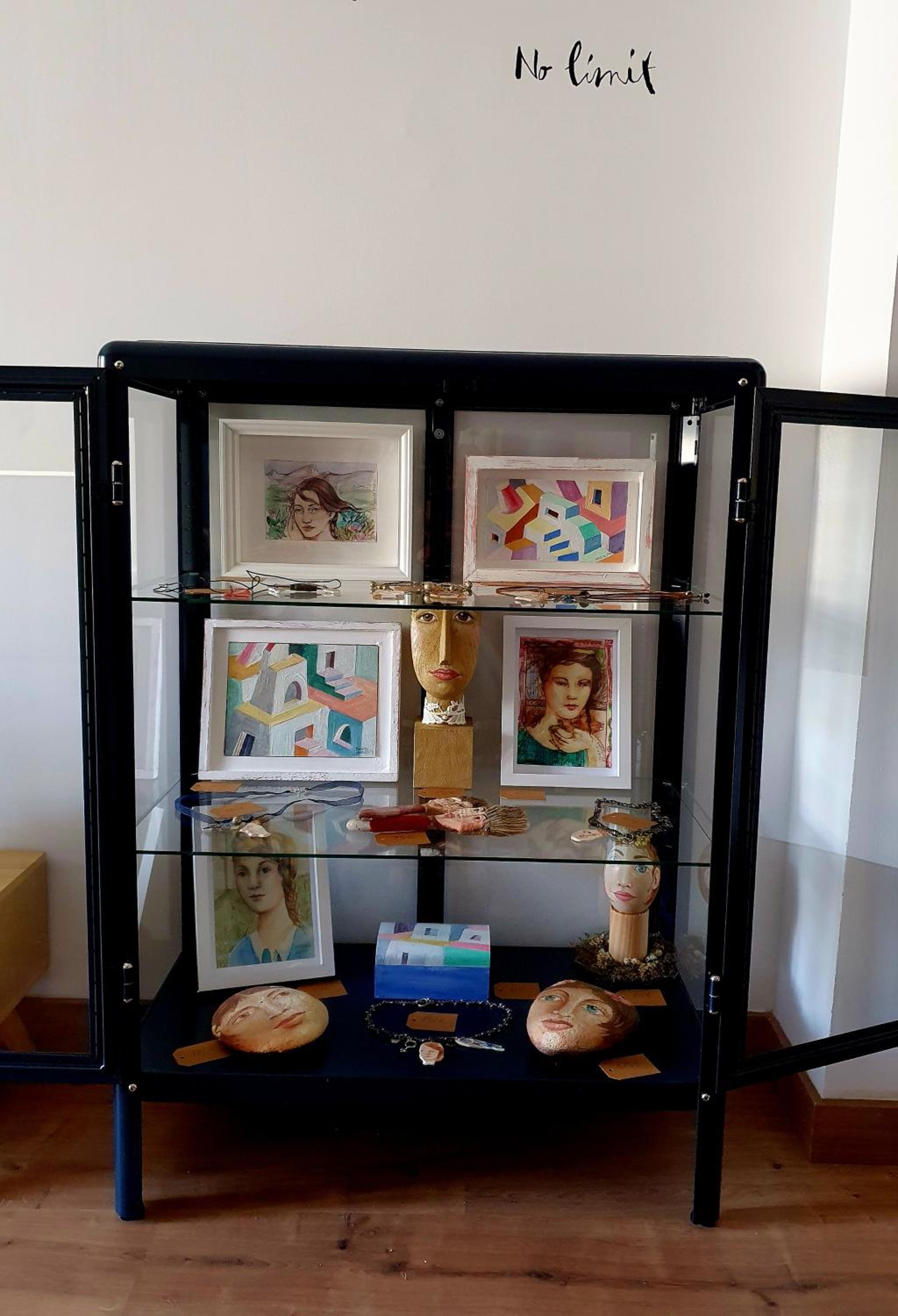 EL ÚNICO apartment with art