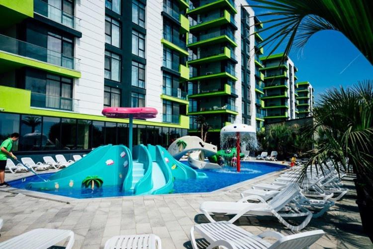 Alezzi Seaside D