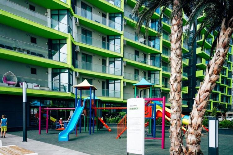 Alezzi Seaside D