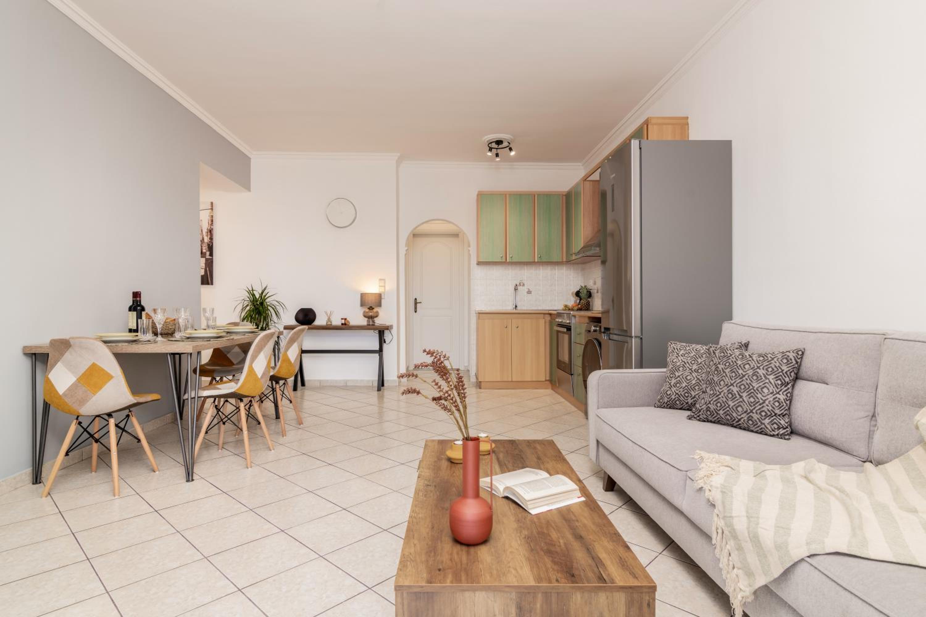 Swan Apartments
