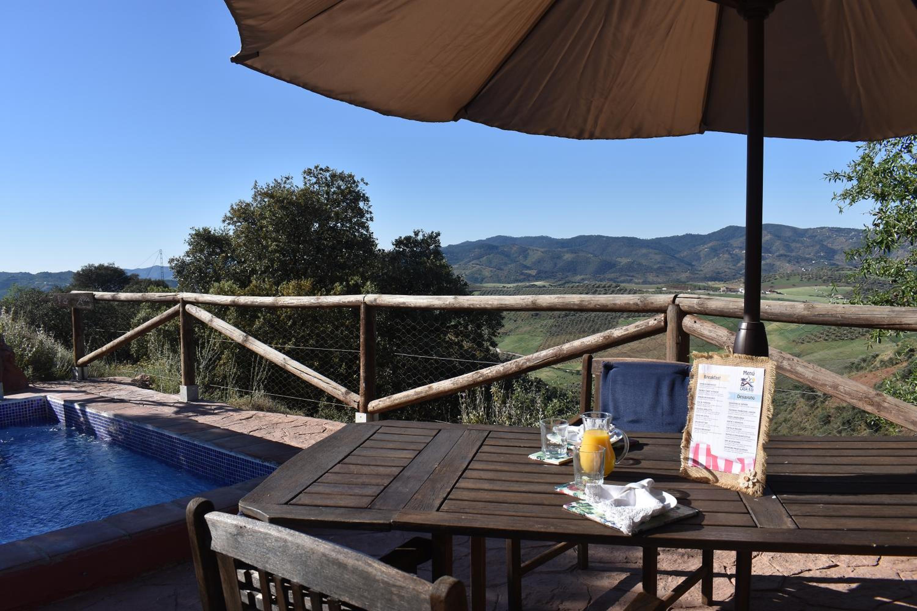 Casa KiSi Hotel, Rural Boutique Bed & Breakfast en Colmenar