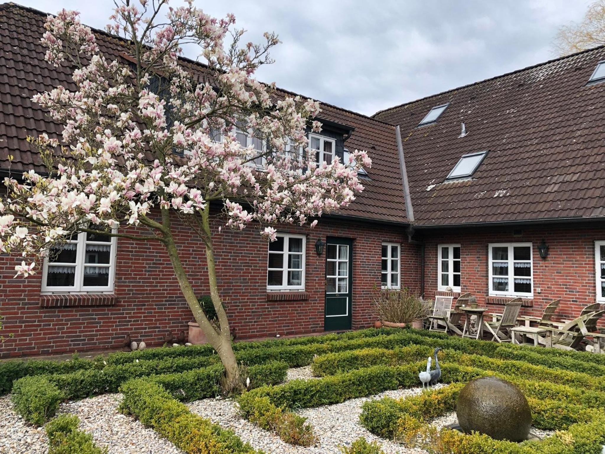 Landhaus Greetsiel am Hafen "Meeresbrise"