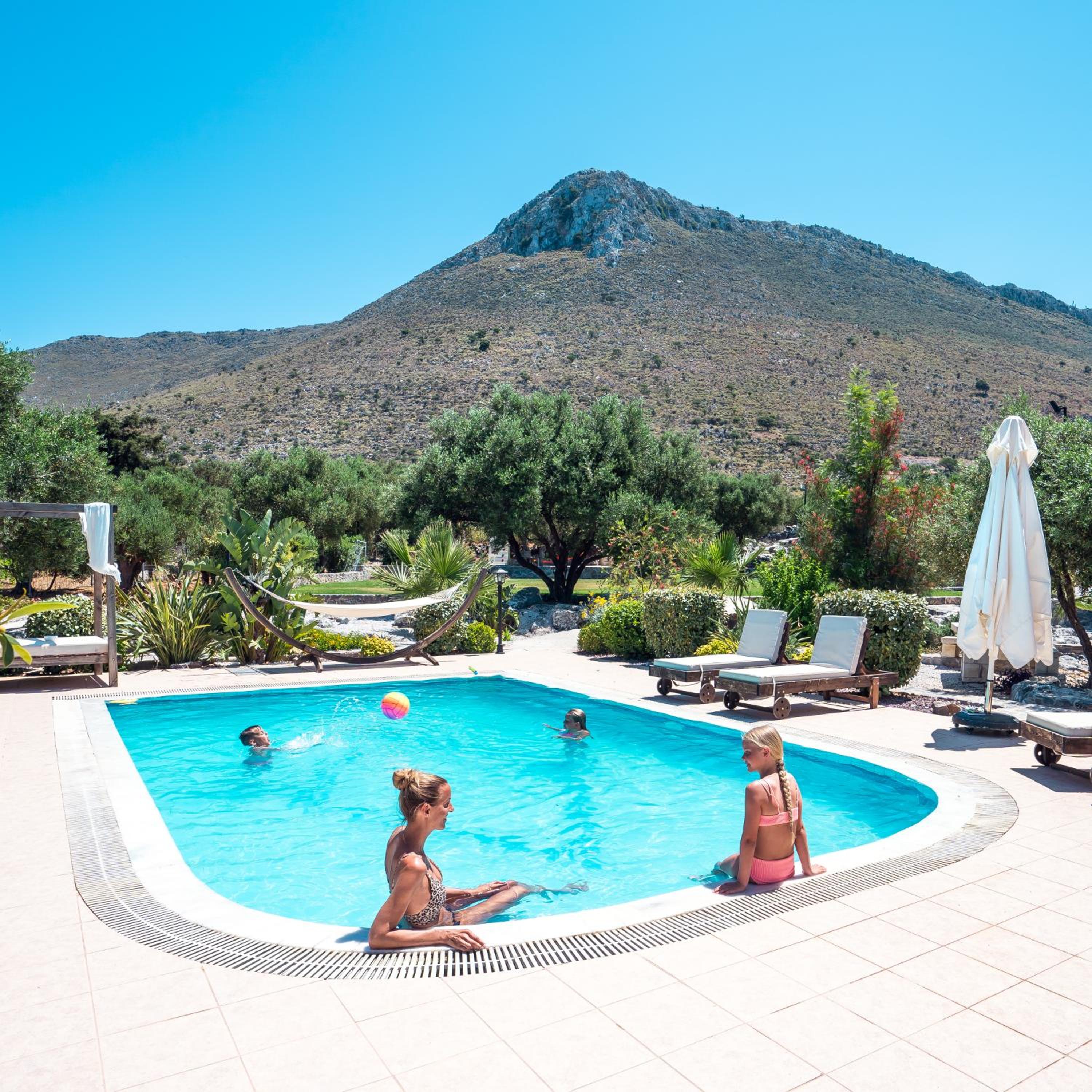 Villa Freedom view 3