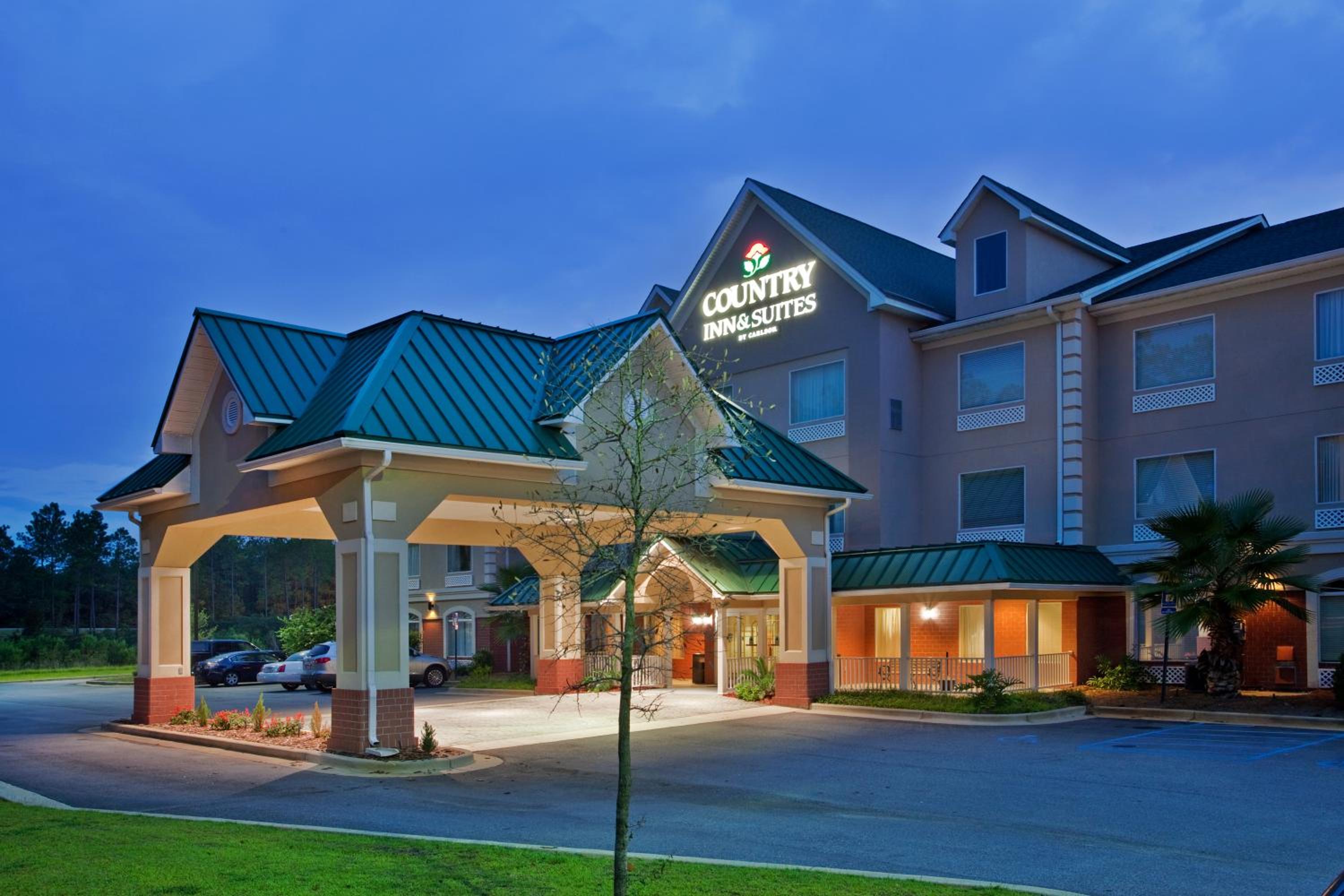 Albany Vacations - Country Inn  Suites by Radisson, Albany, GA - Property Image 3