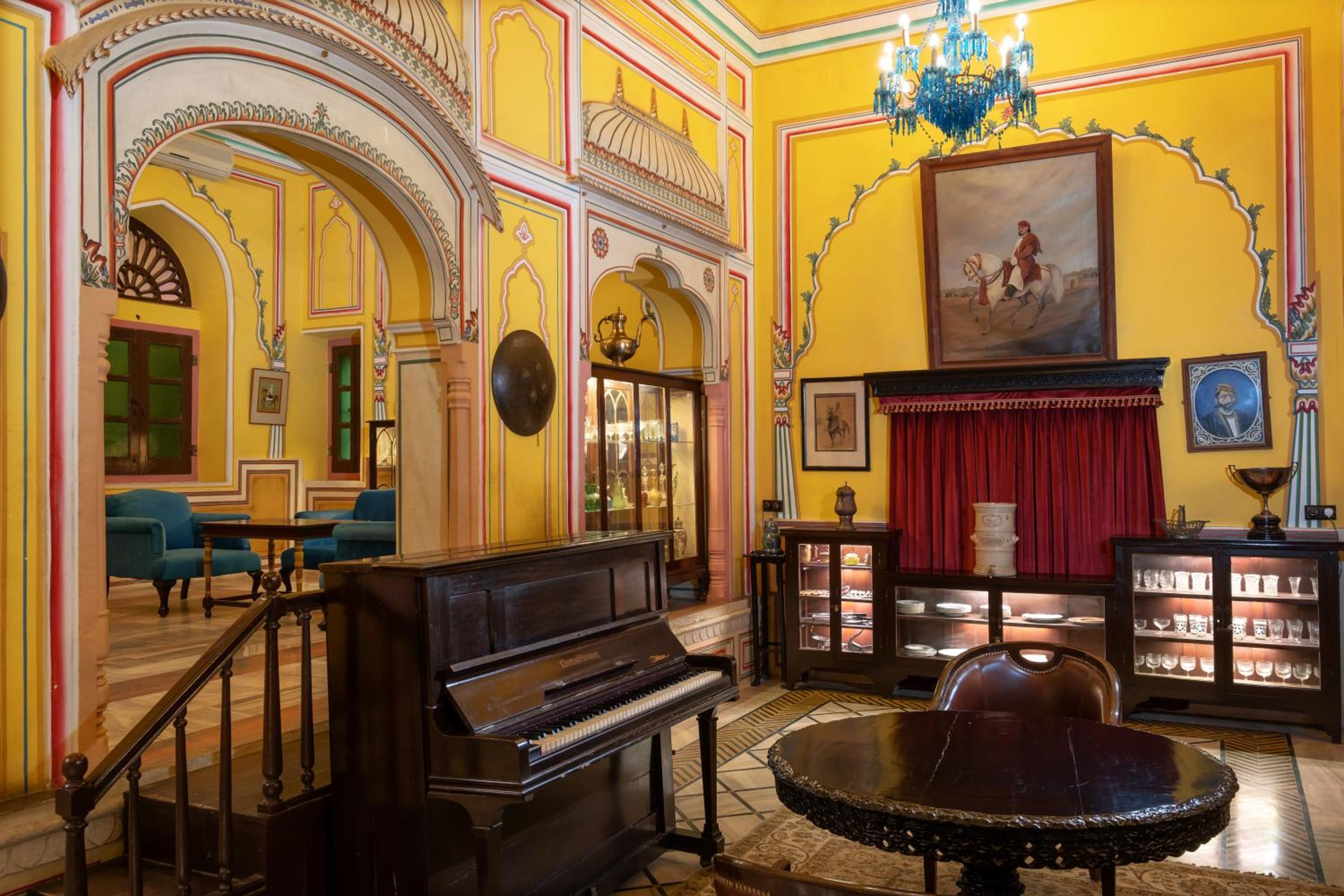 Hotel Narain Niwas Palace