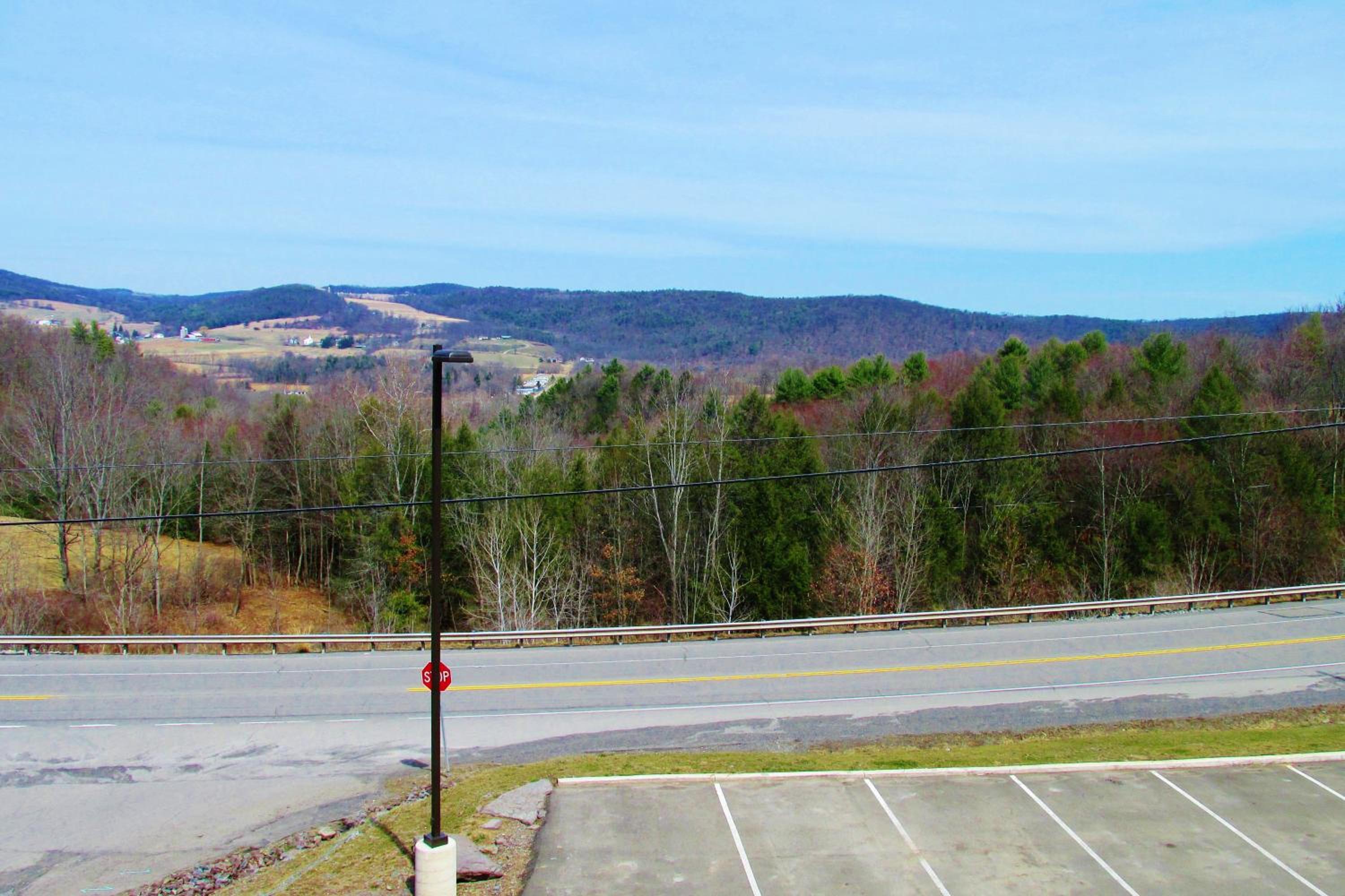 Crystal Springs Inn and Suites