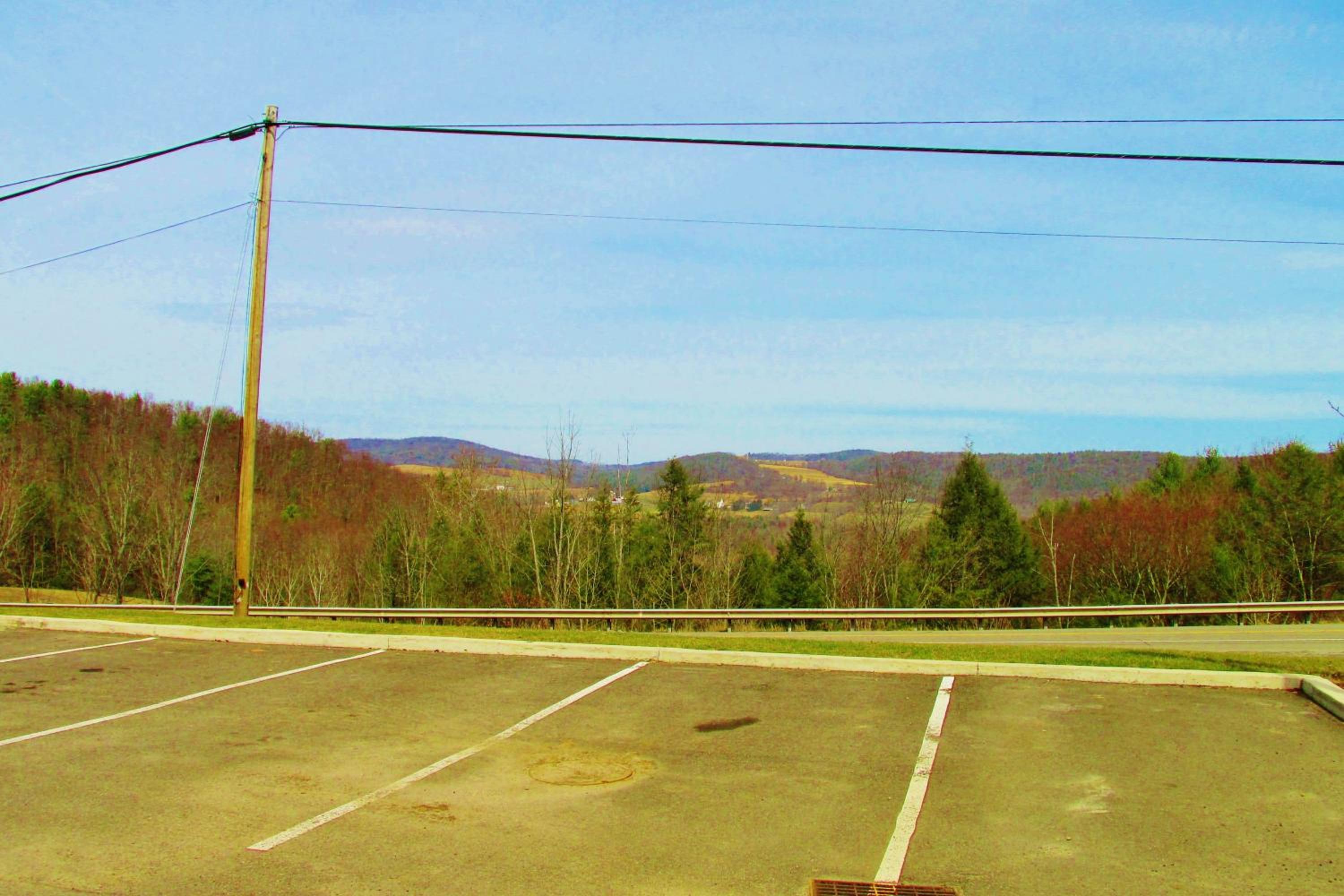 Crystal Springs Inn and Suites