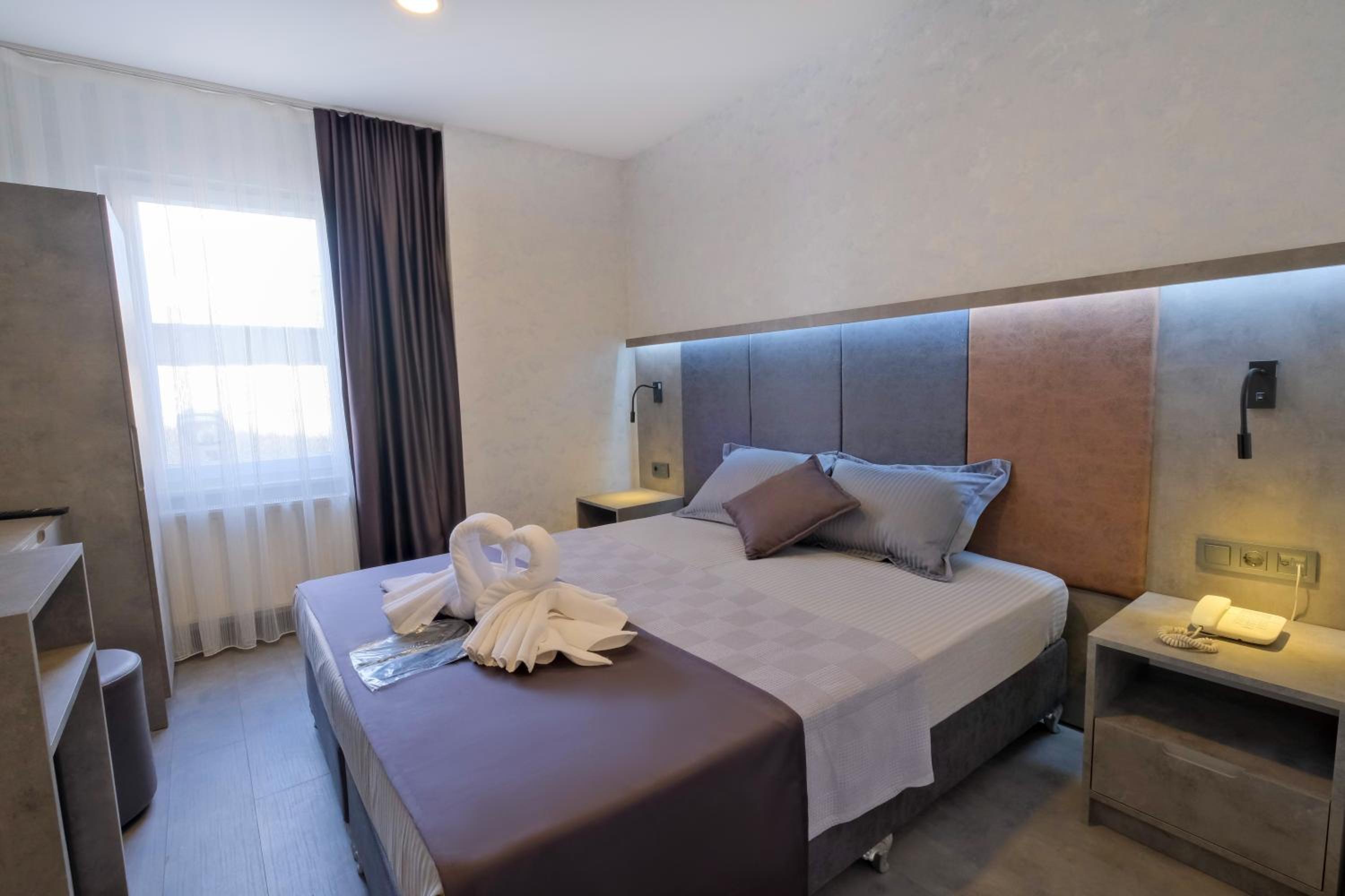 Kraliçe Oteli - Image 283