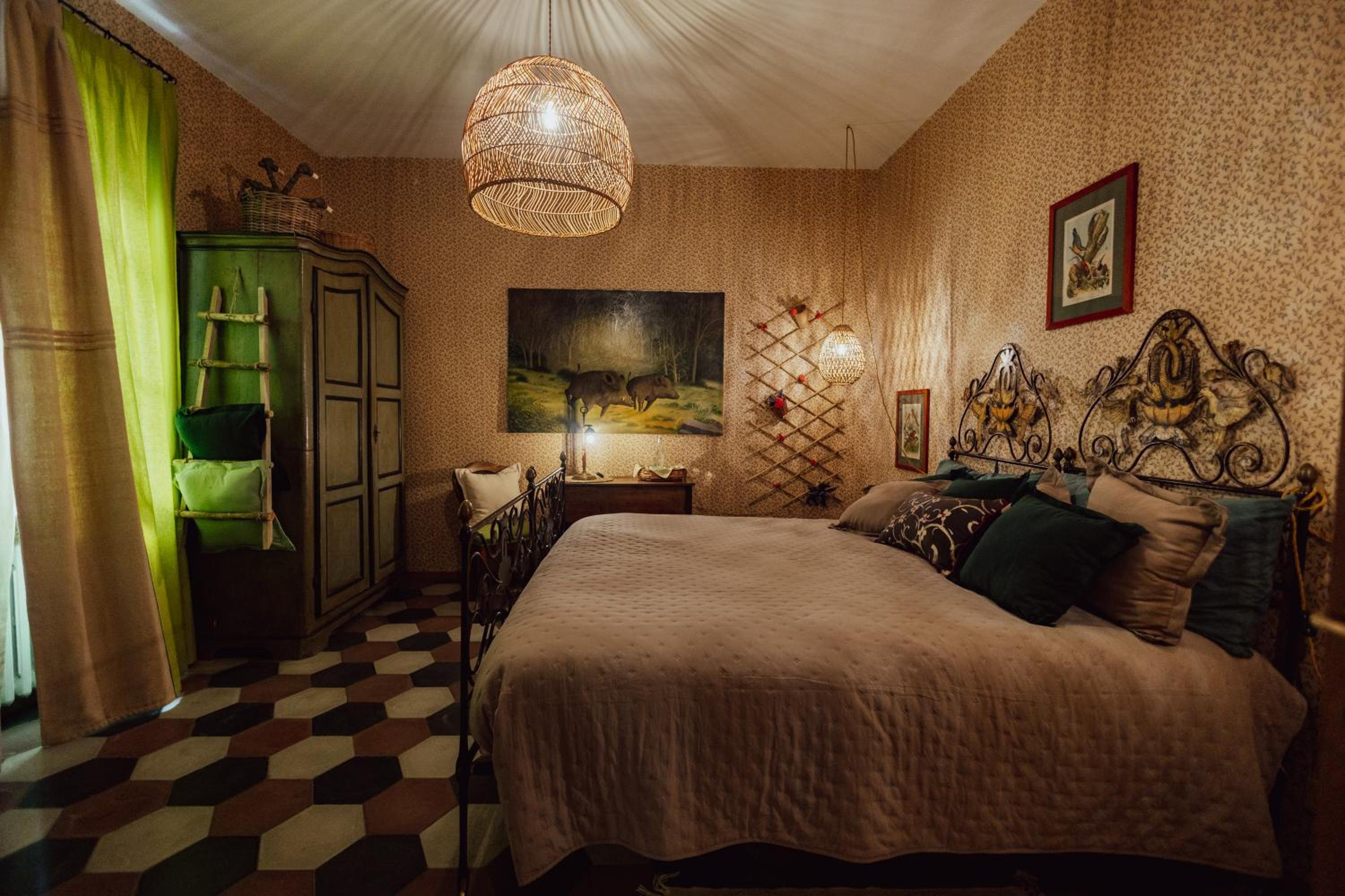 hotel room