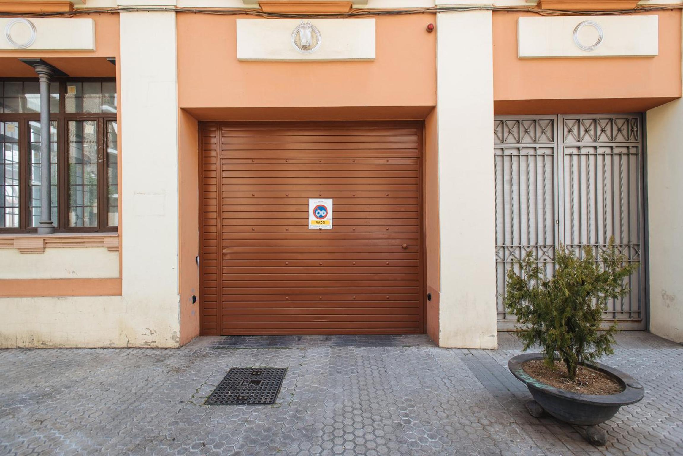 VUT PUERTA REAL - Free PARKING