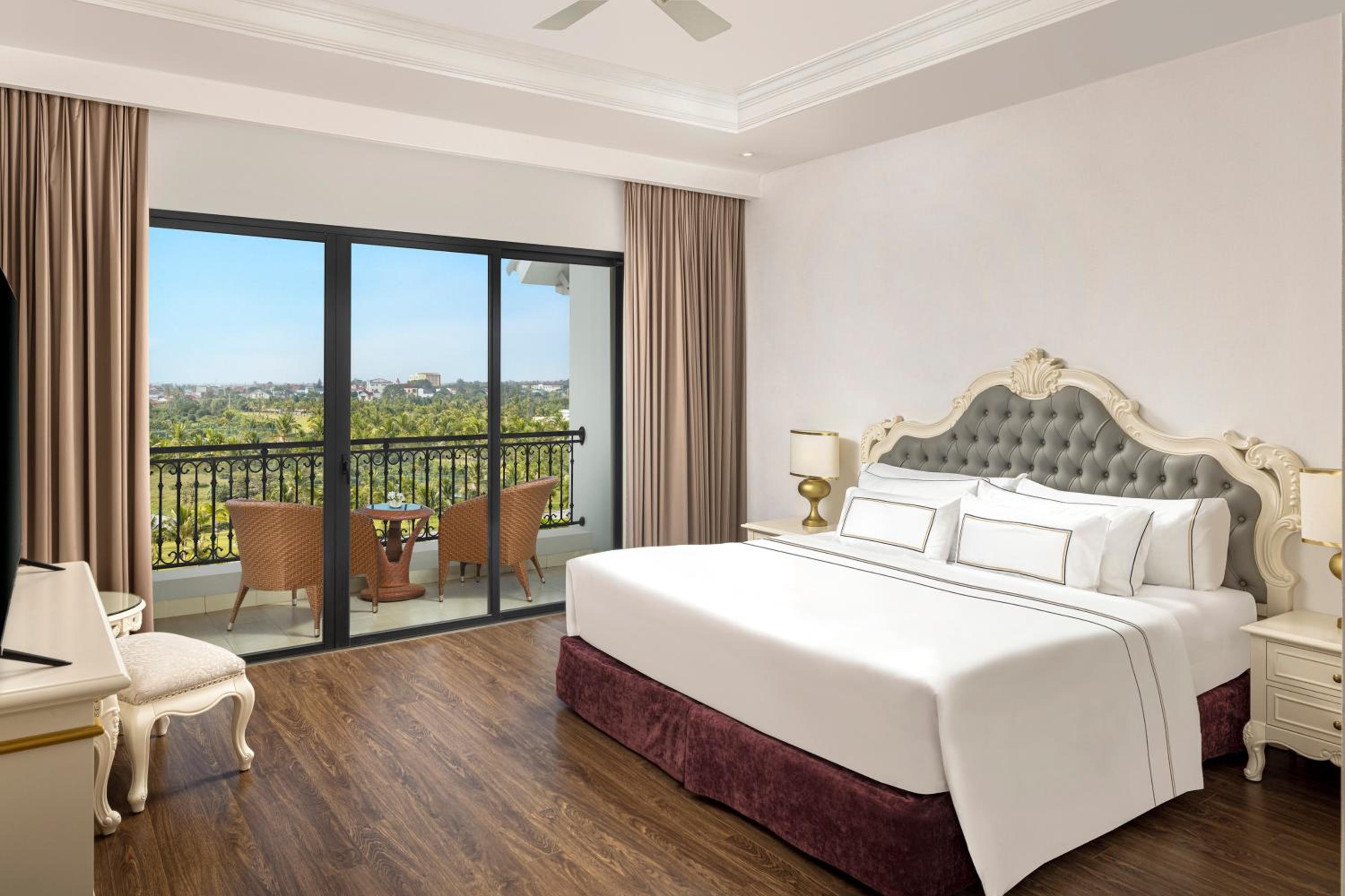Vinpearl Cua Hoi, Affiliated by Meliá