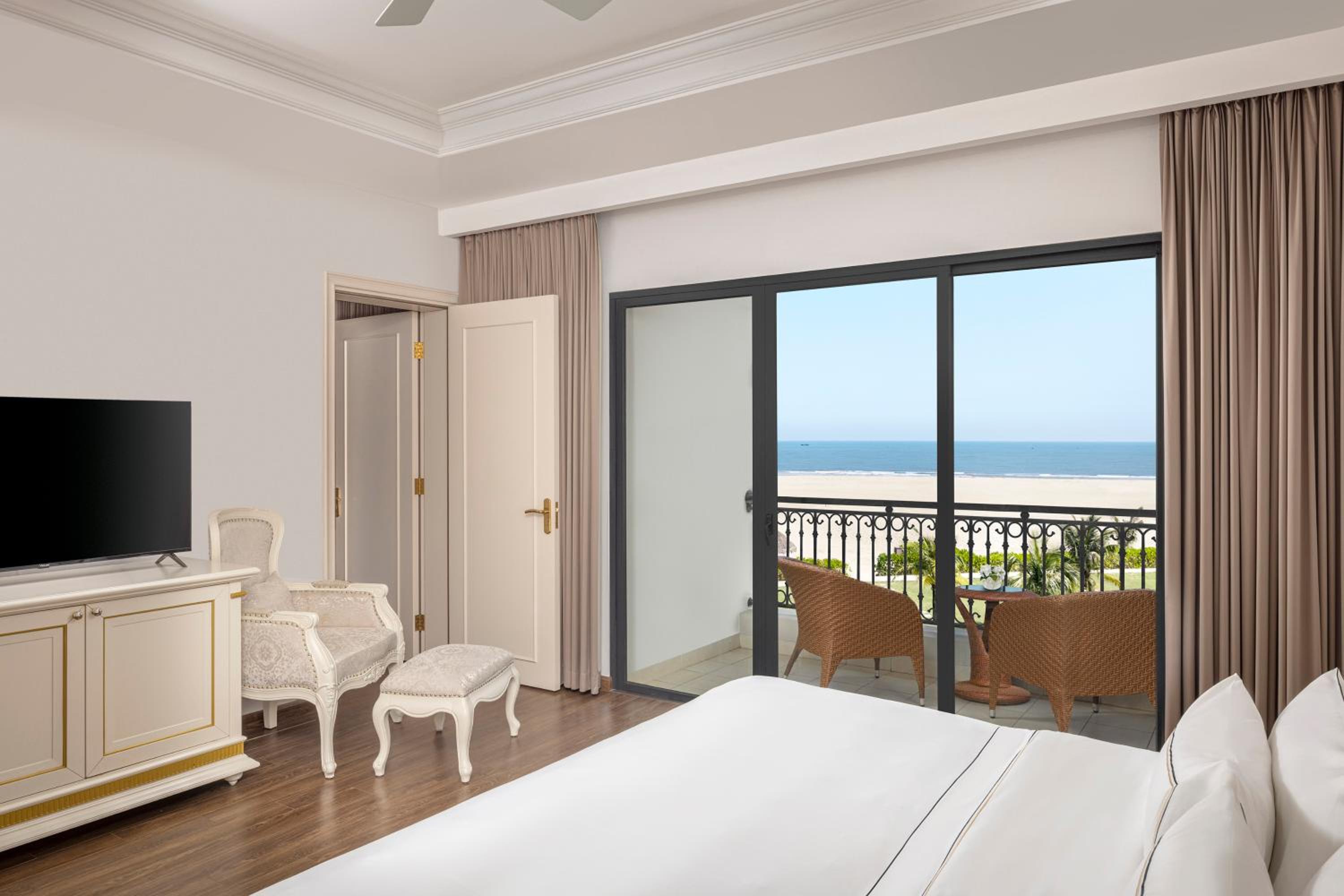Vinpearl Cua Hoi, Affiliated by Meliá