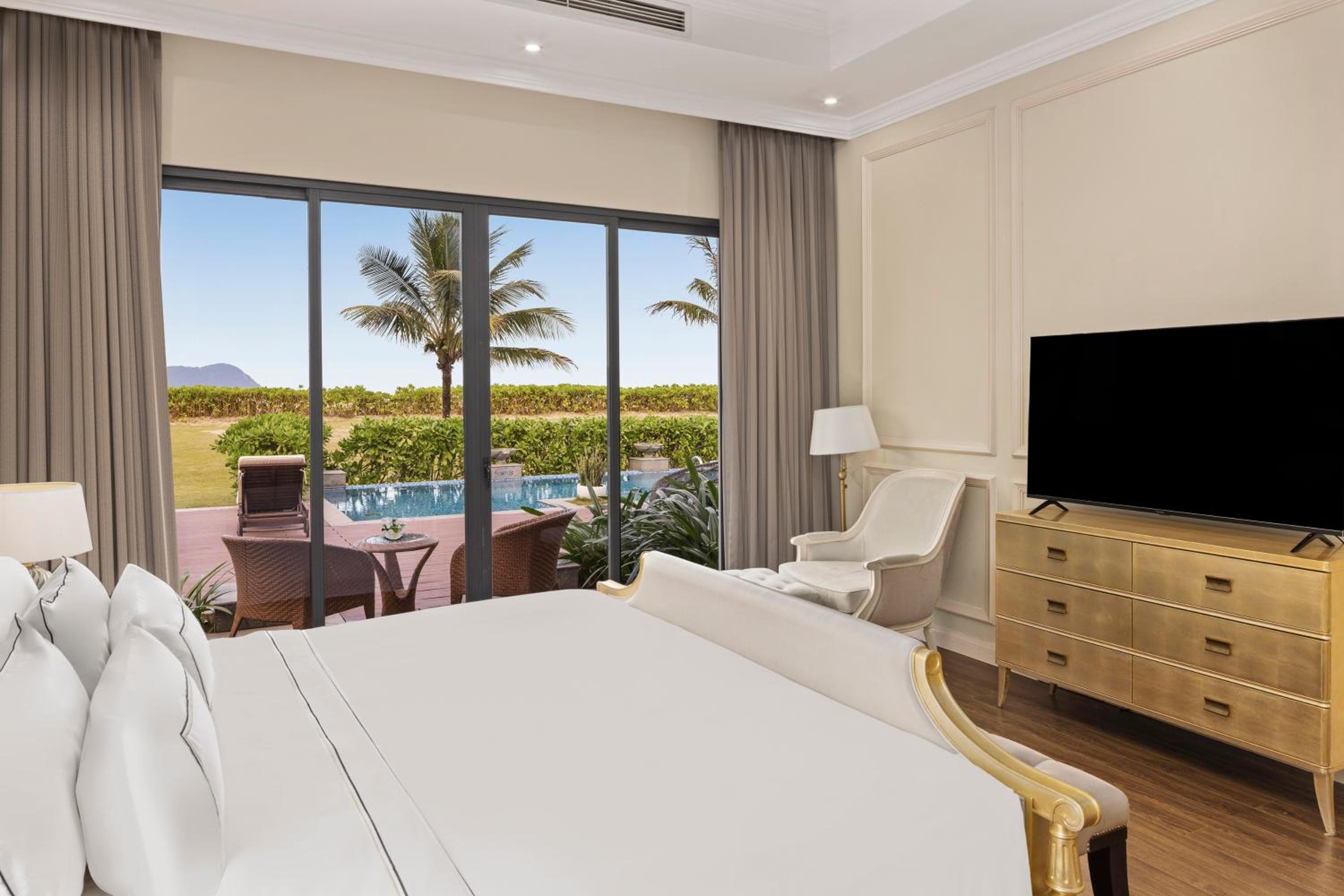 Vinpearl Cua Hoi, Affiliated by Meliá