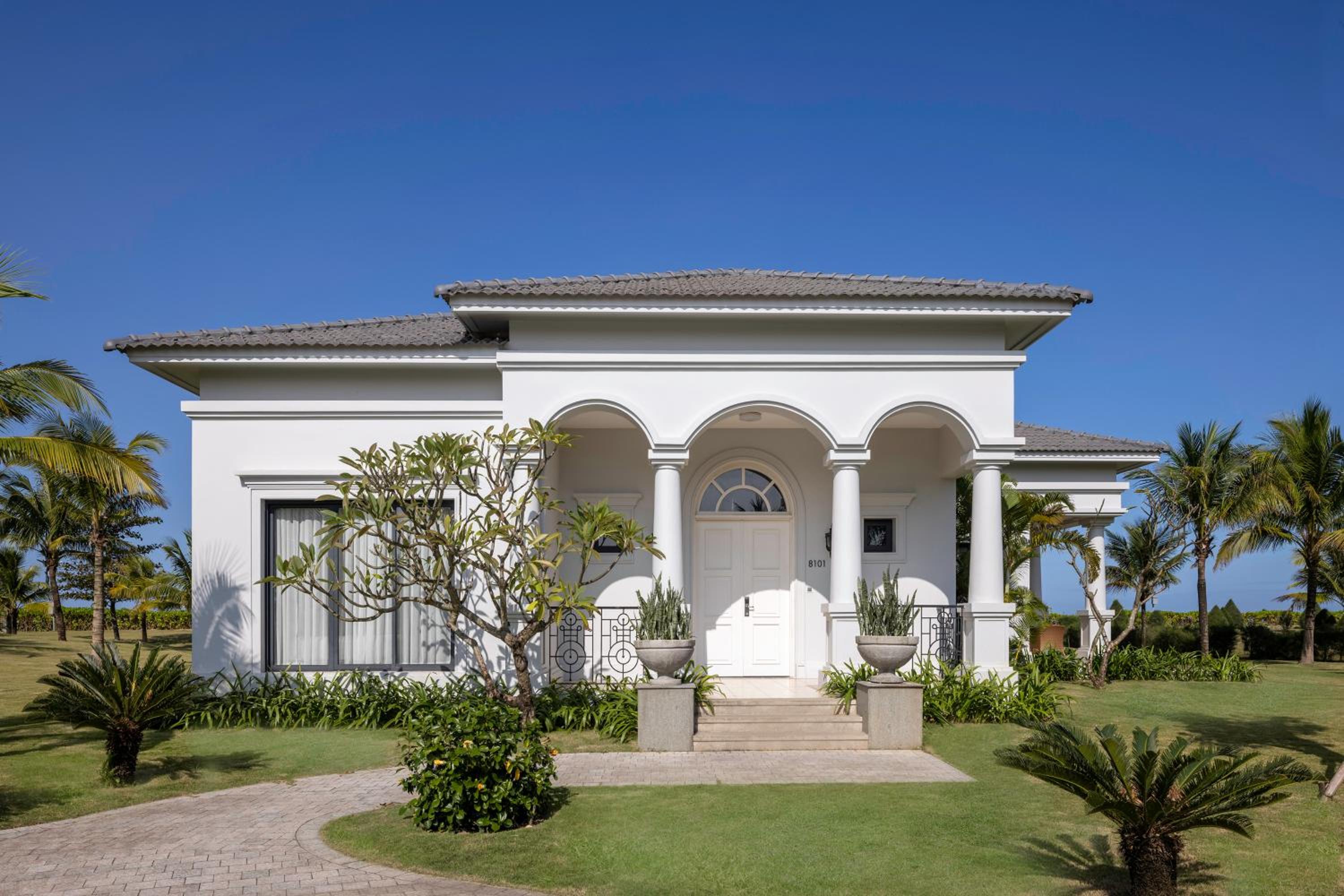 Vinpearl Cua Hoi, Affiliated by Meliá