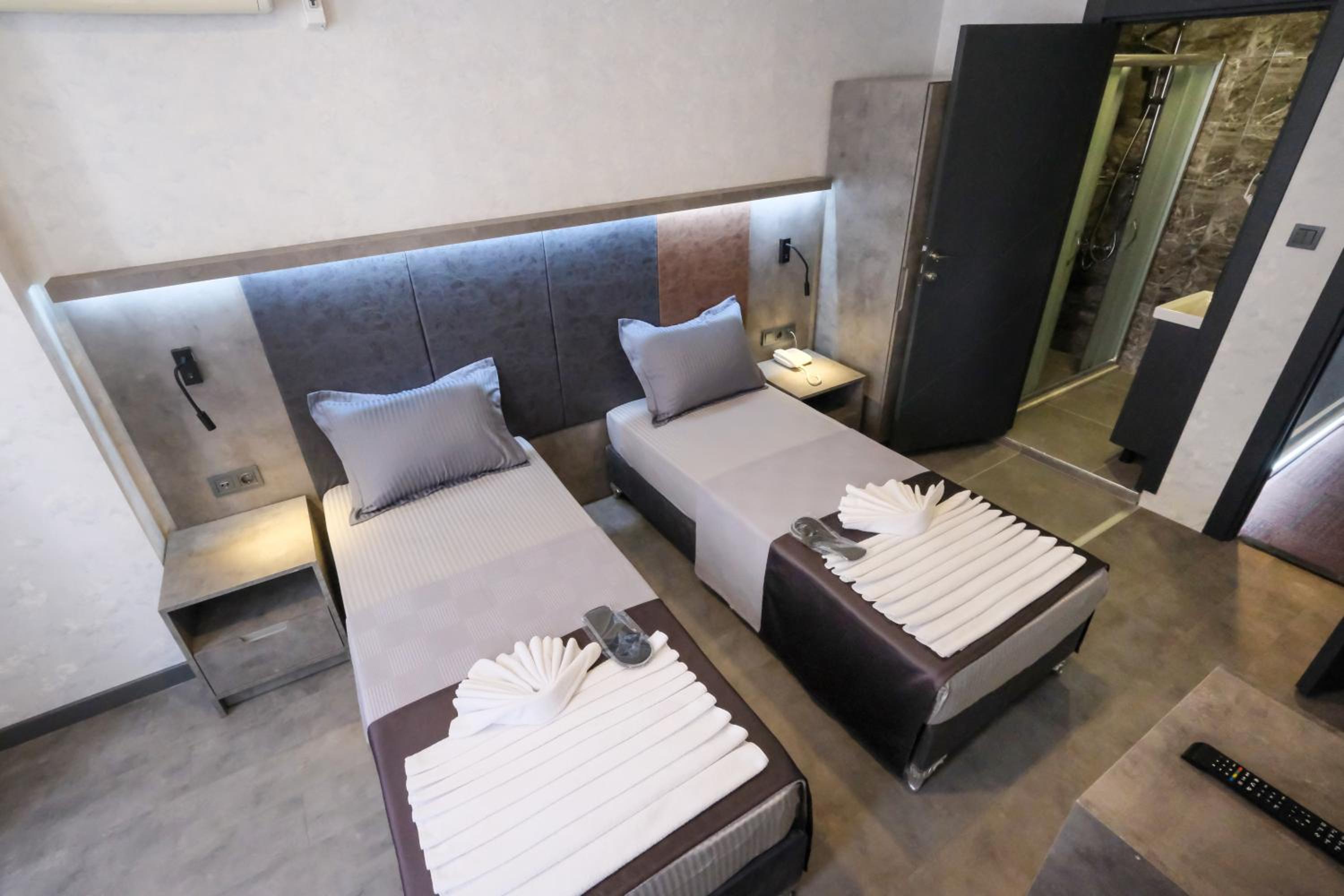 Kraliçe Oteli - Image 154