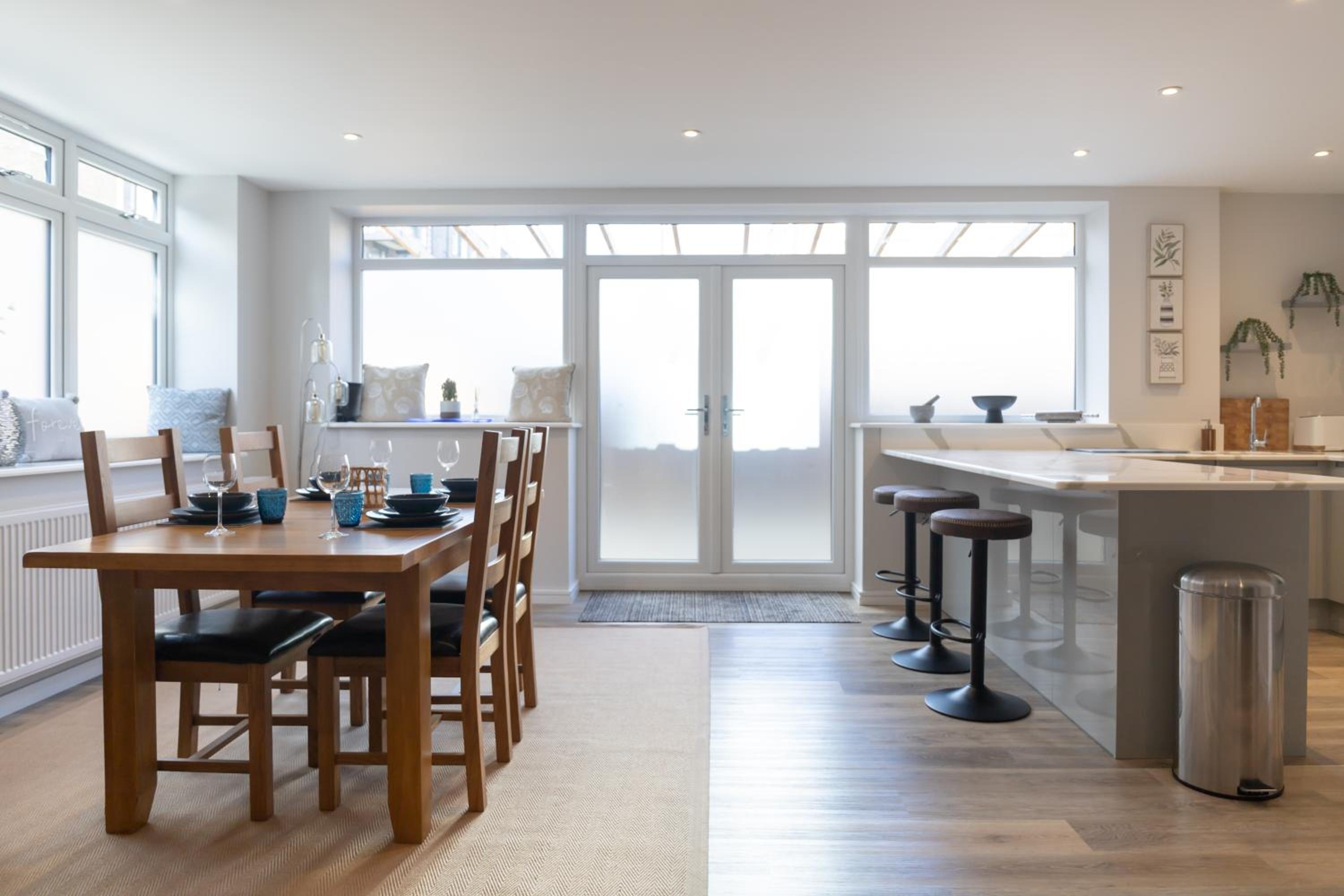 Amazing New Spacious Apartment in SE1