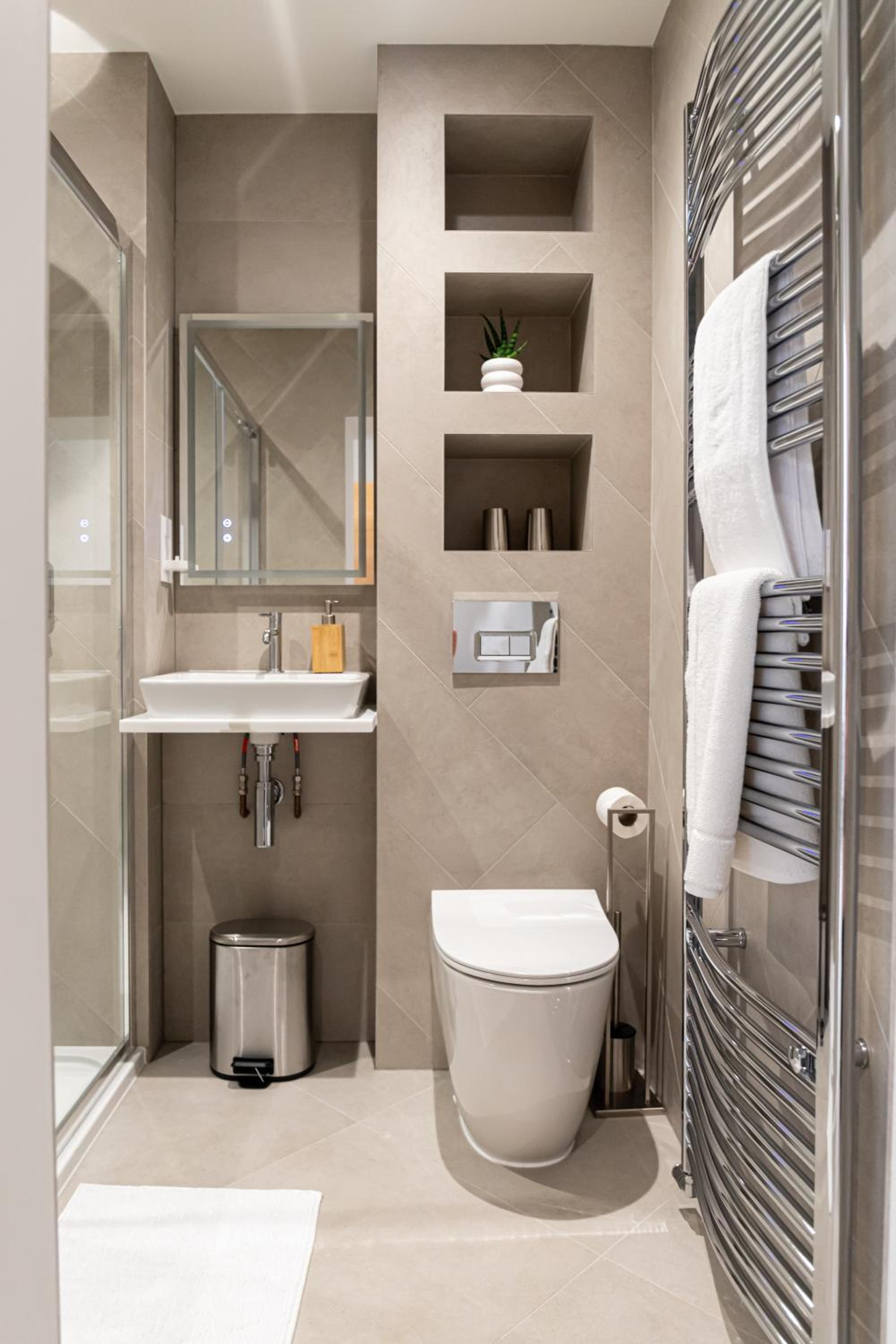 Amazing New Spacious Apartment in SE1
