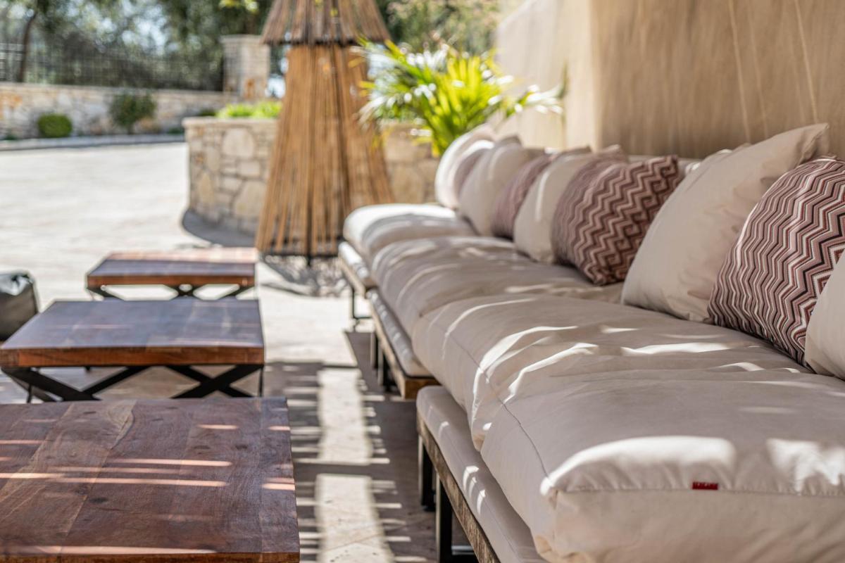 outdoor BBQ area