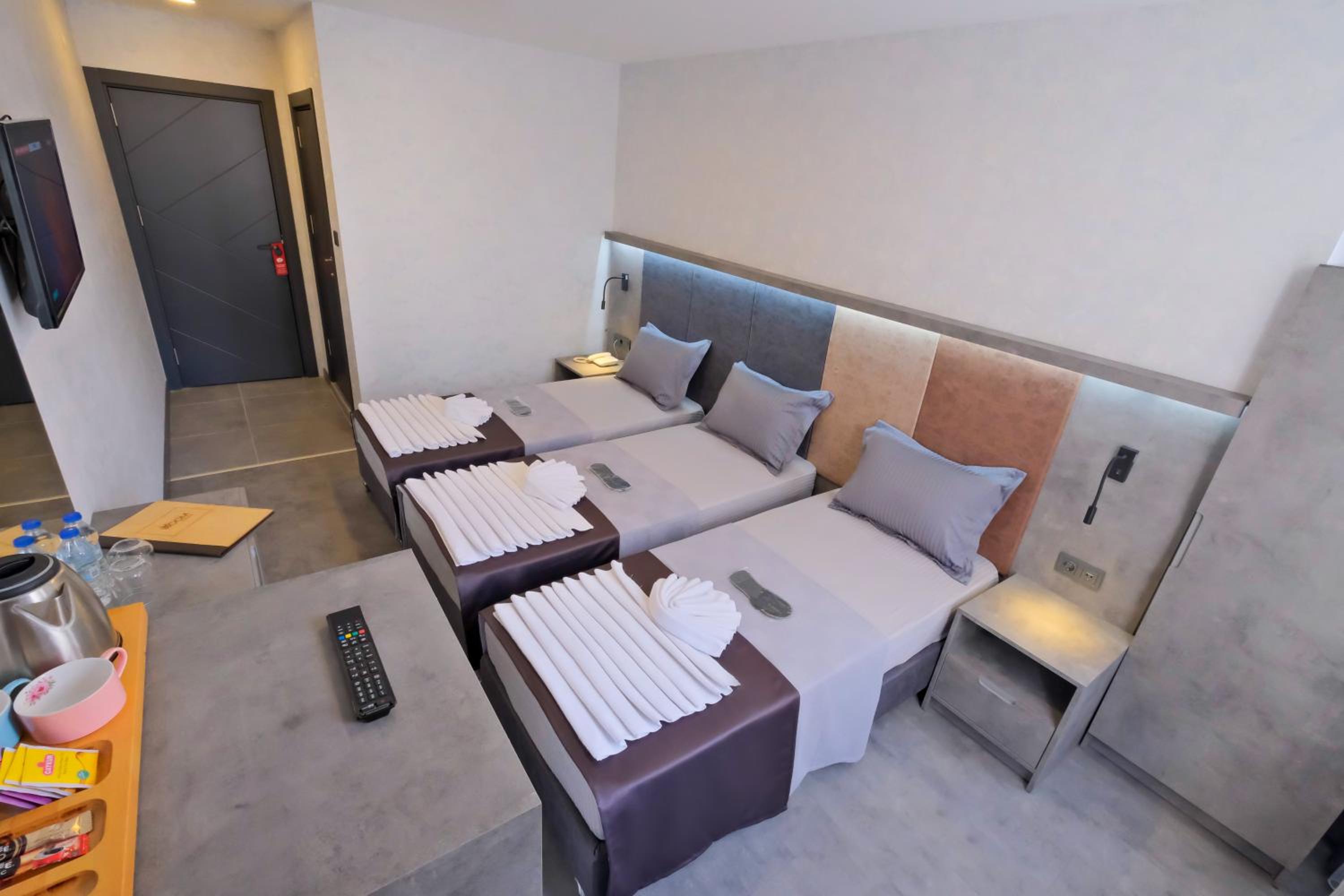 Kraliçe Oteli - Image 159