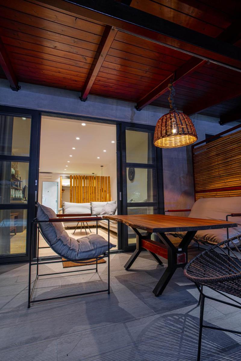outdoor BBQ area