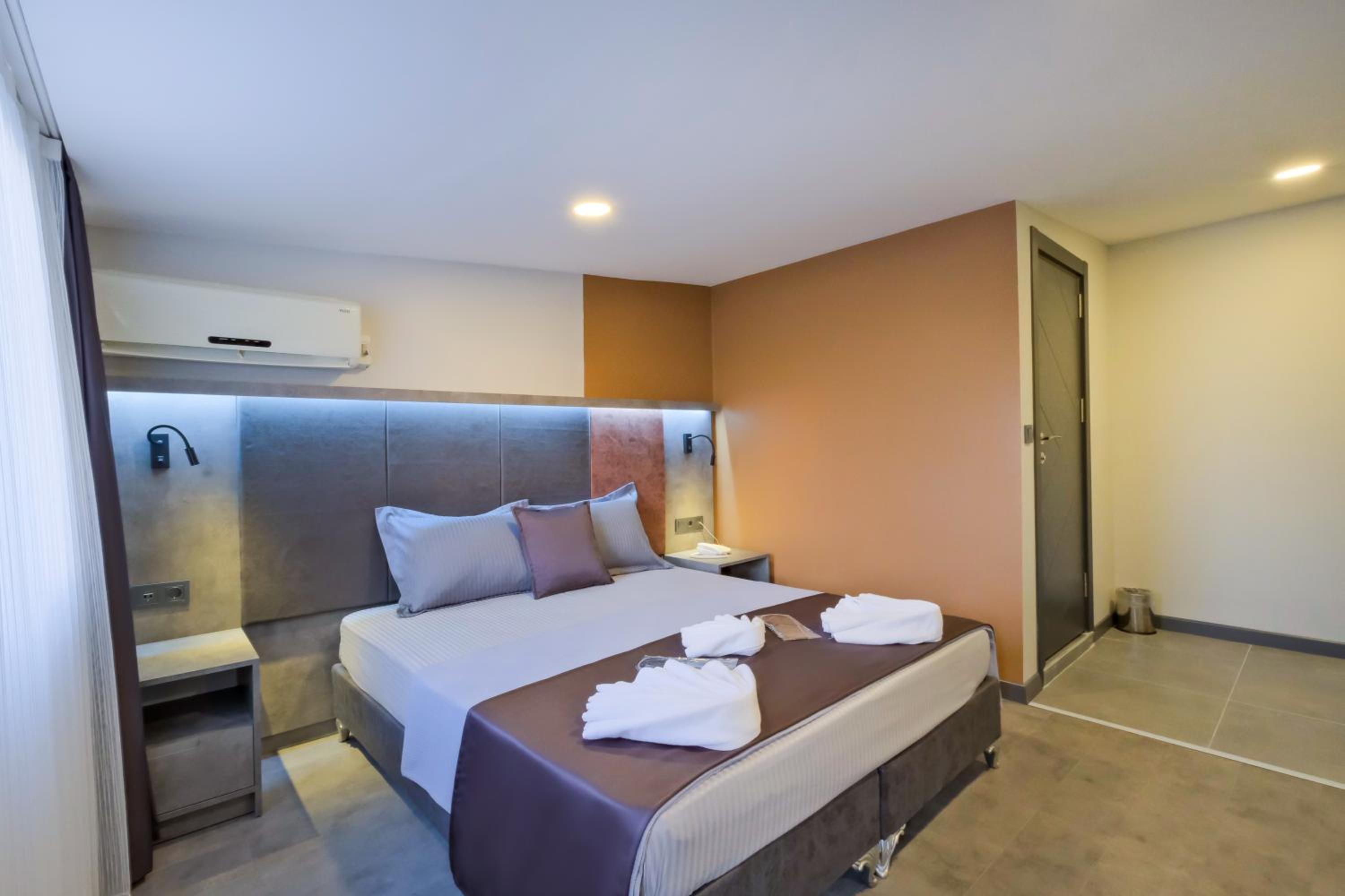 Kraliçe Oteli - Image 169