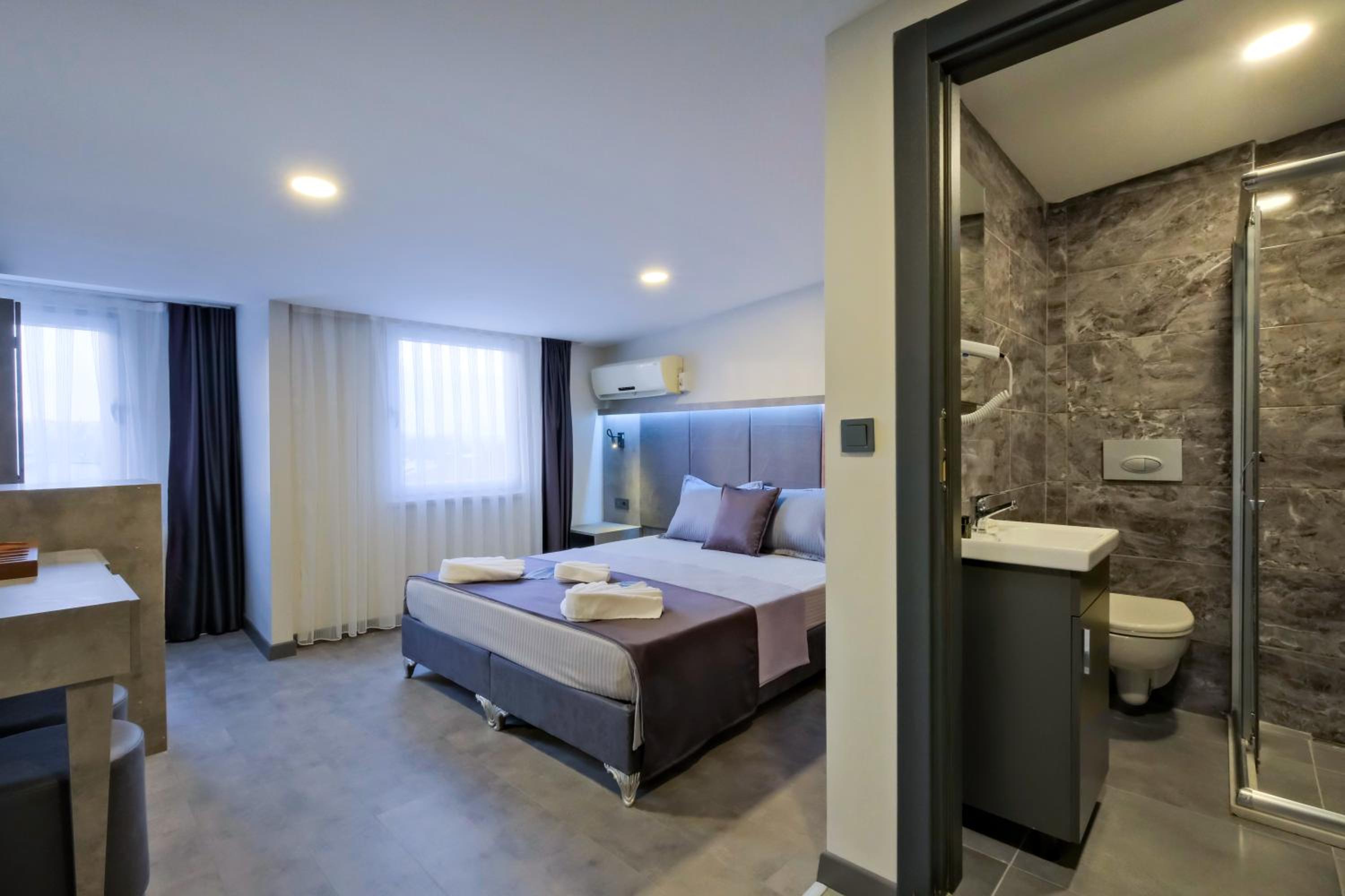 Kraliçe Oteli - Image 350