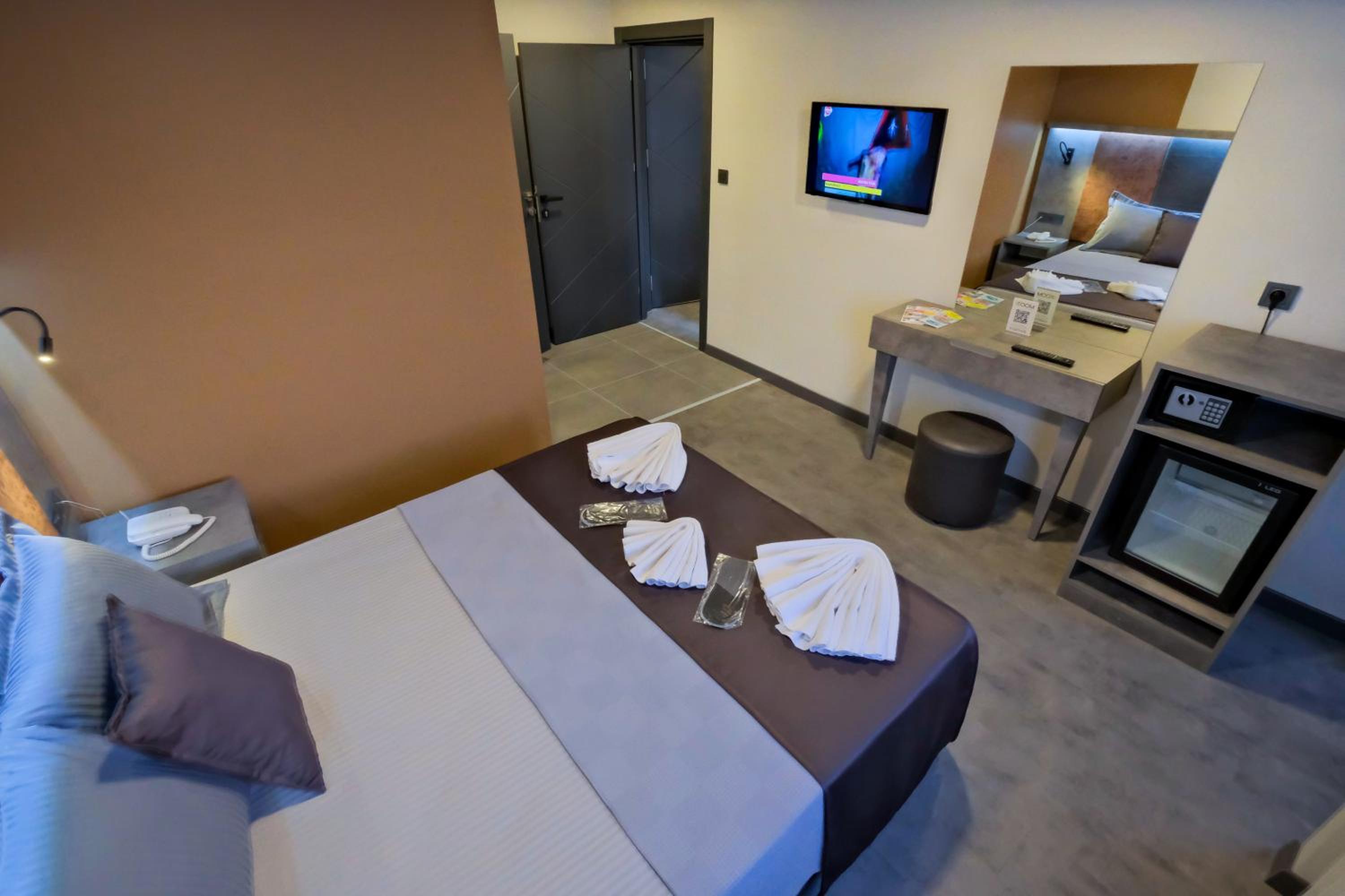 Kraliçe Oteli - Image 358