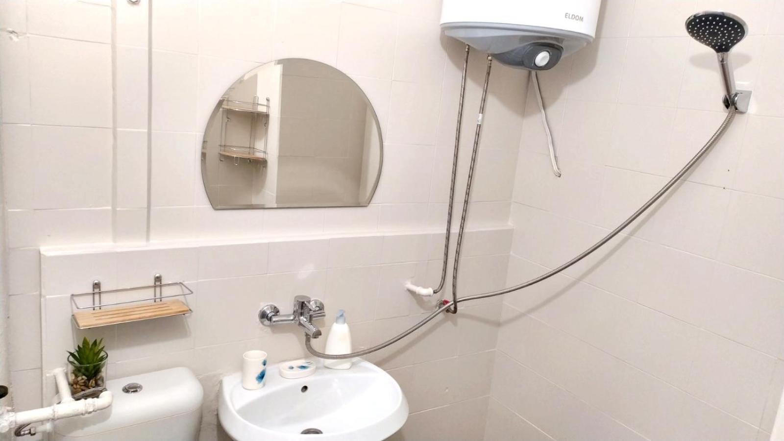 Lidda Apartment in residential area