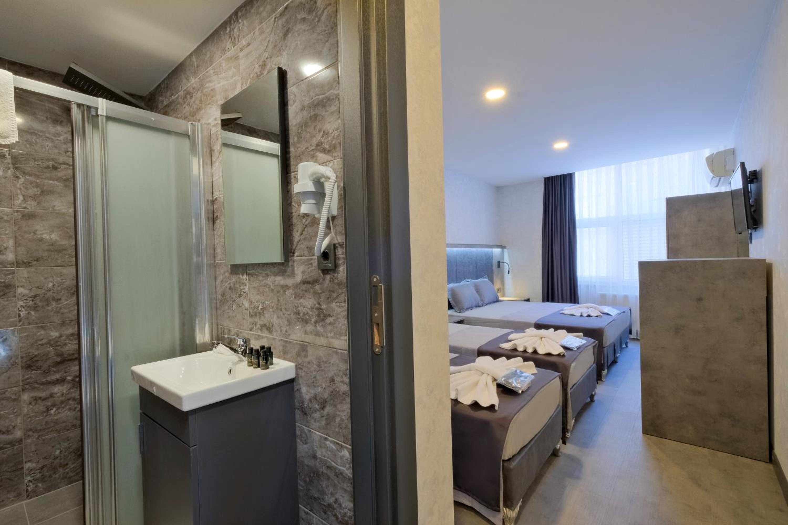 Kraliçe Oteli - Image 262