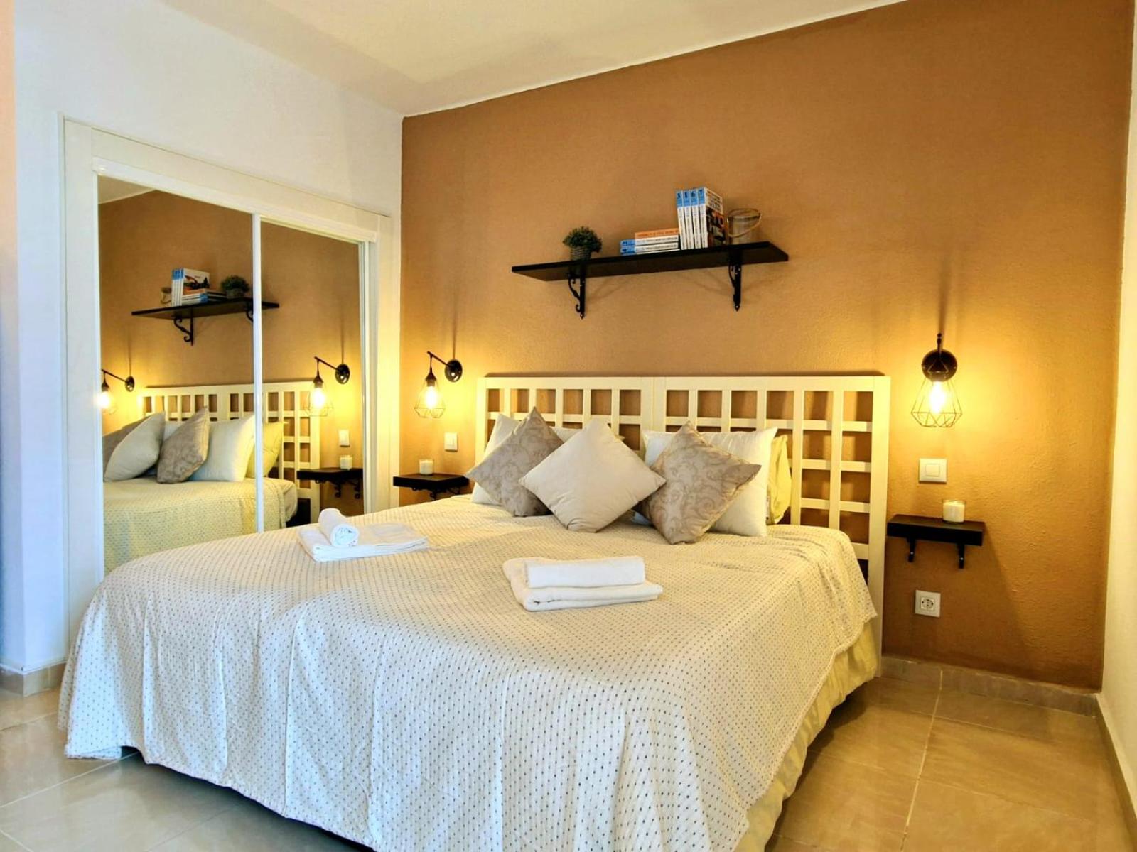 Stylish Studio with King-size bed and Ocean view, Paraíso 209 view 3