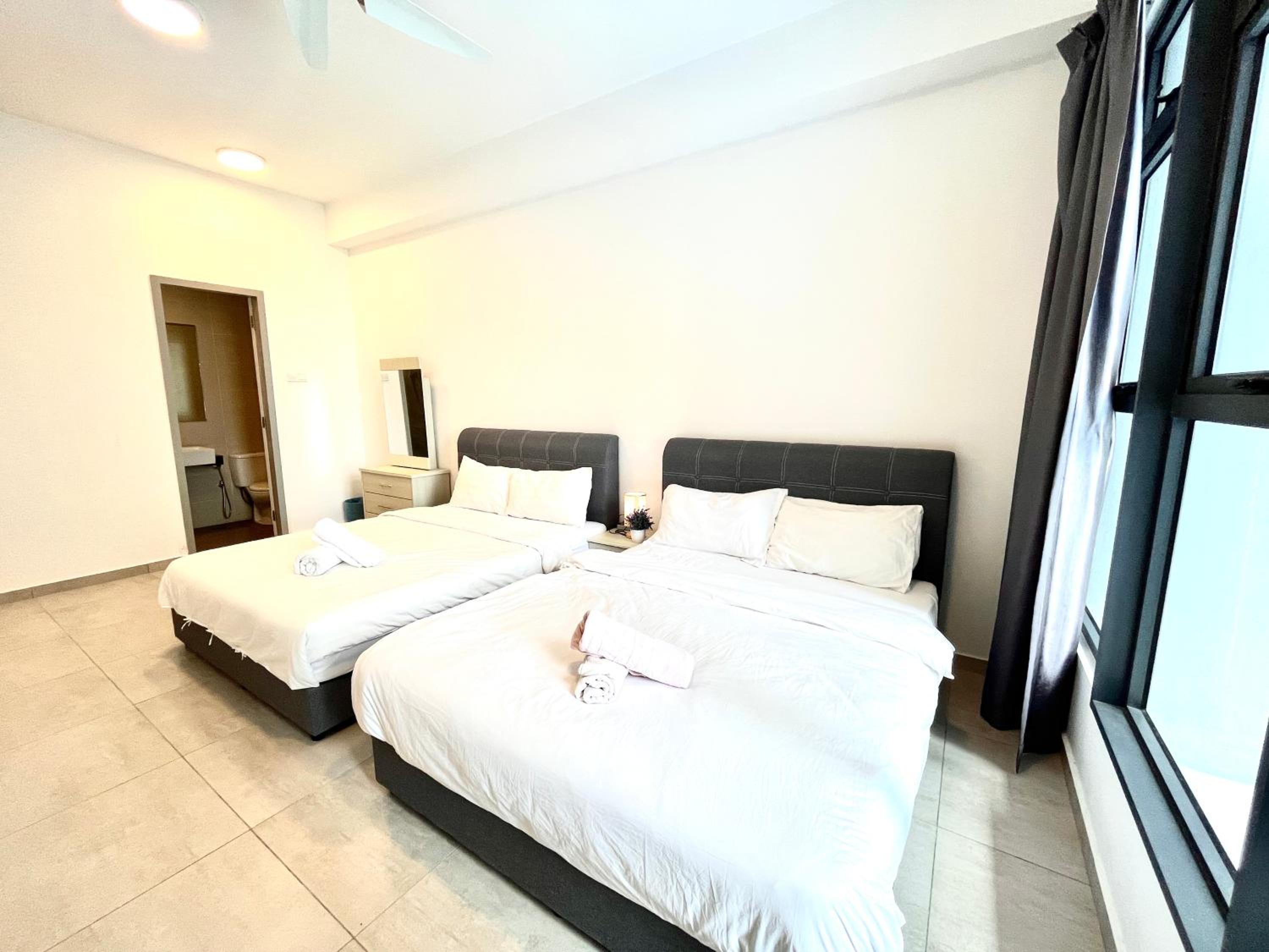 Golden House-Atlantis Residence
