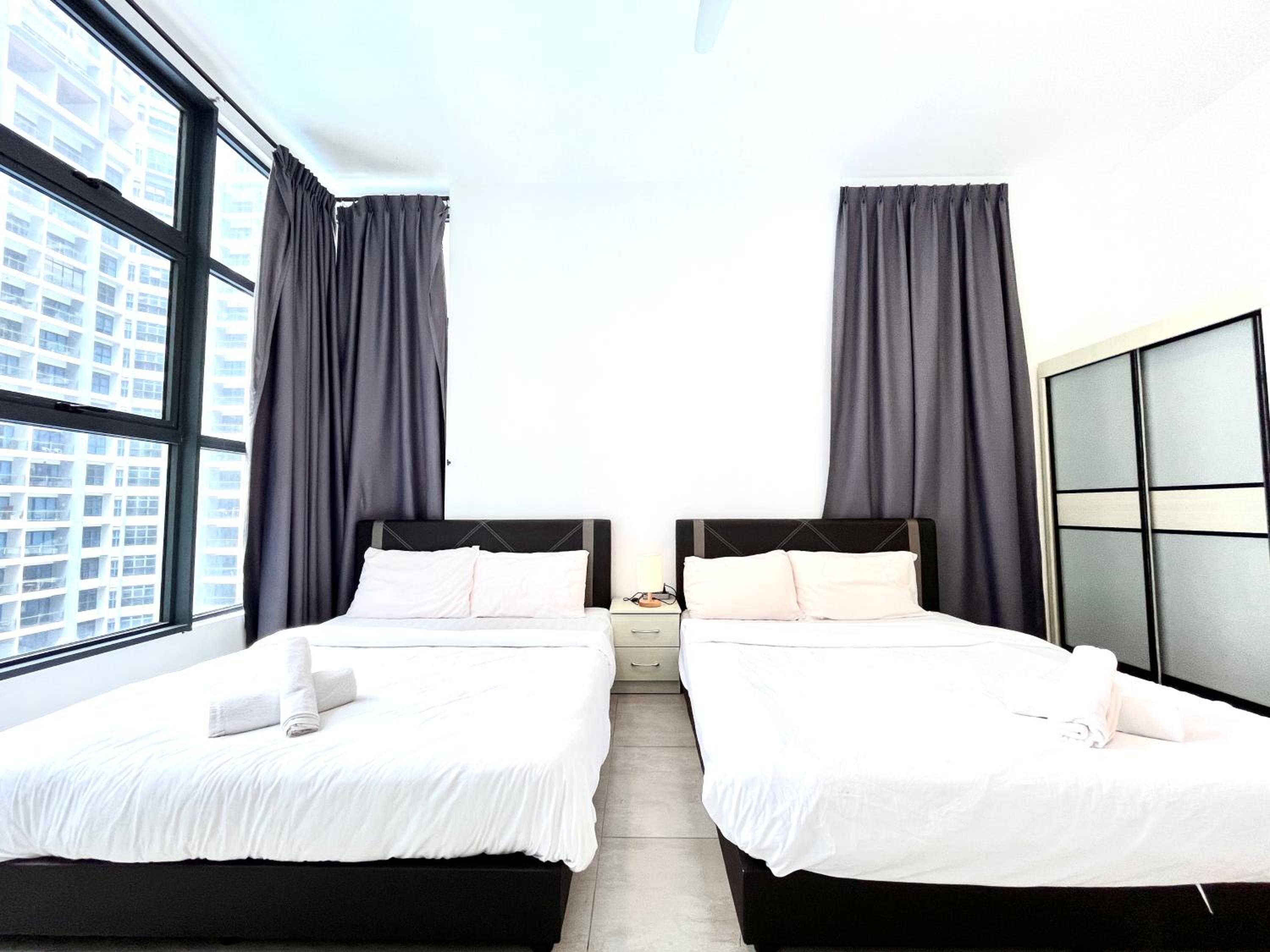 Golden House-Atlantis Residence