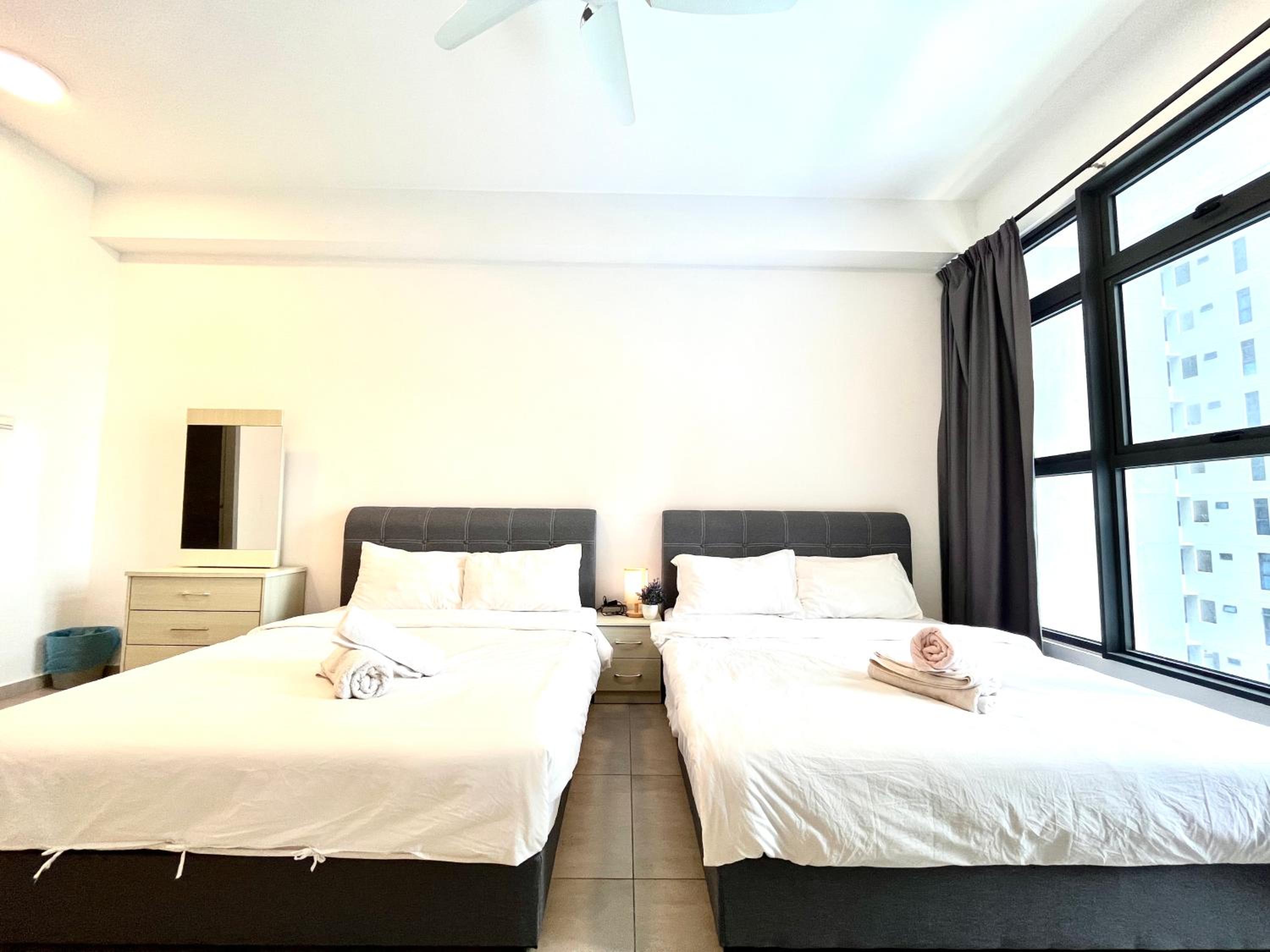 Golden House-Atlantis Residence